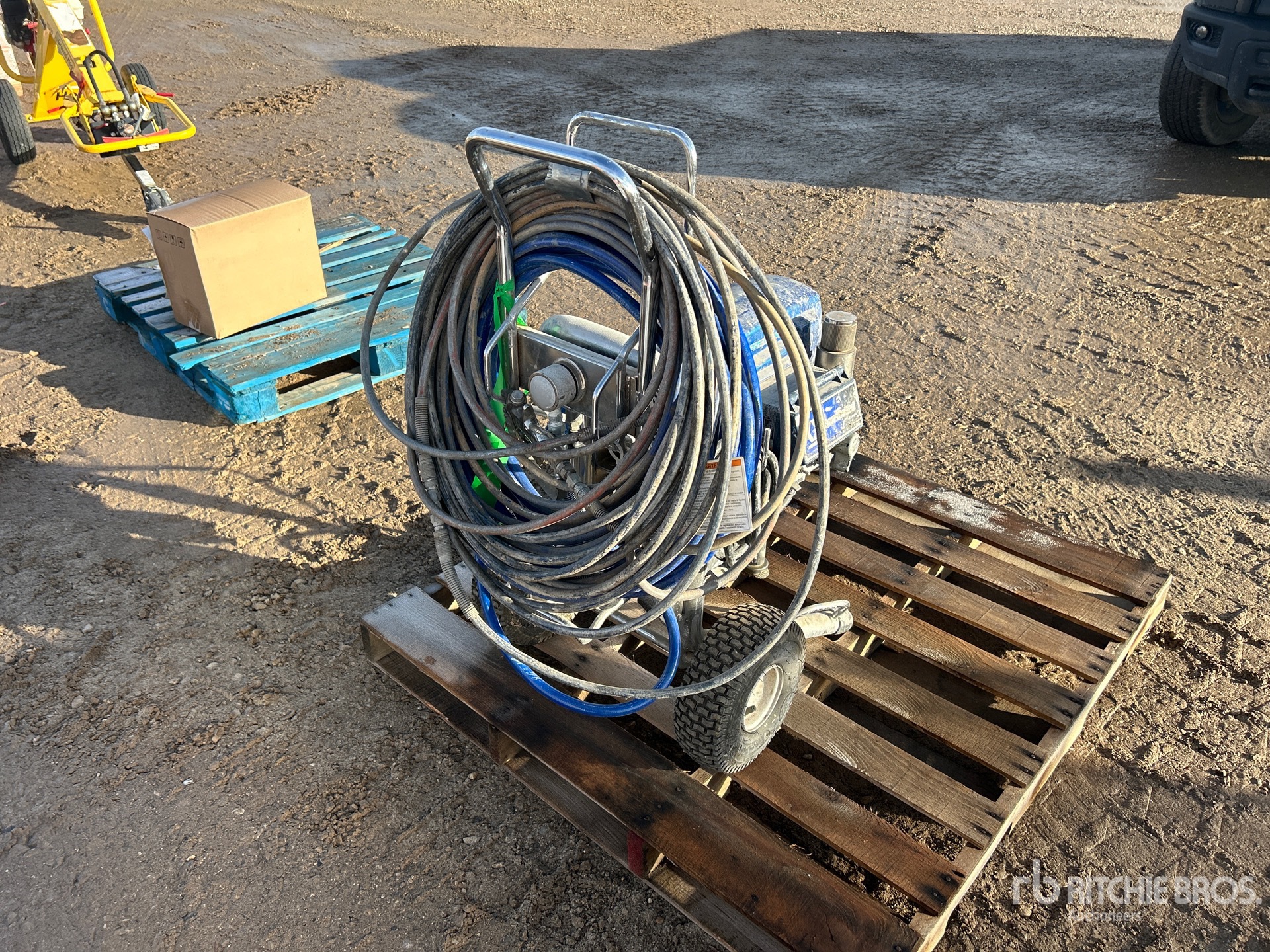 General Appearance with Imagen: esquina trasera derecha