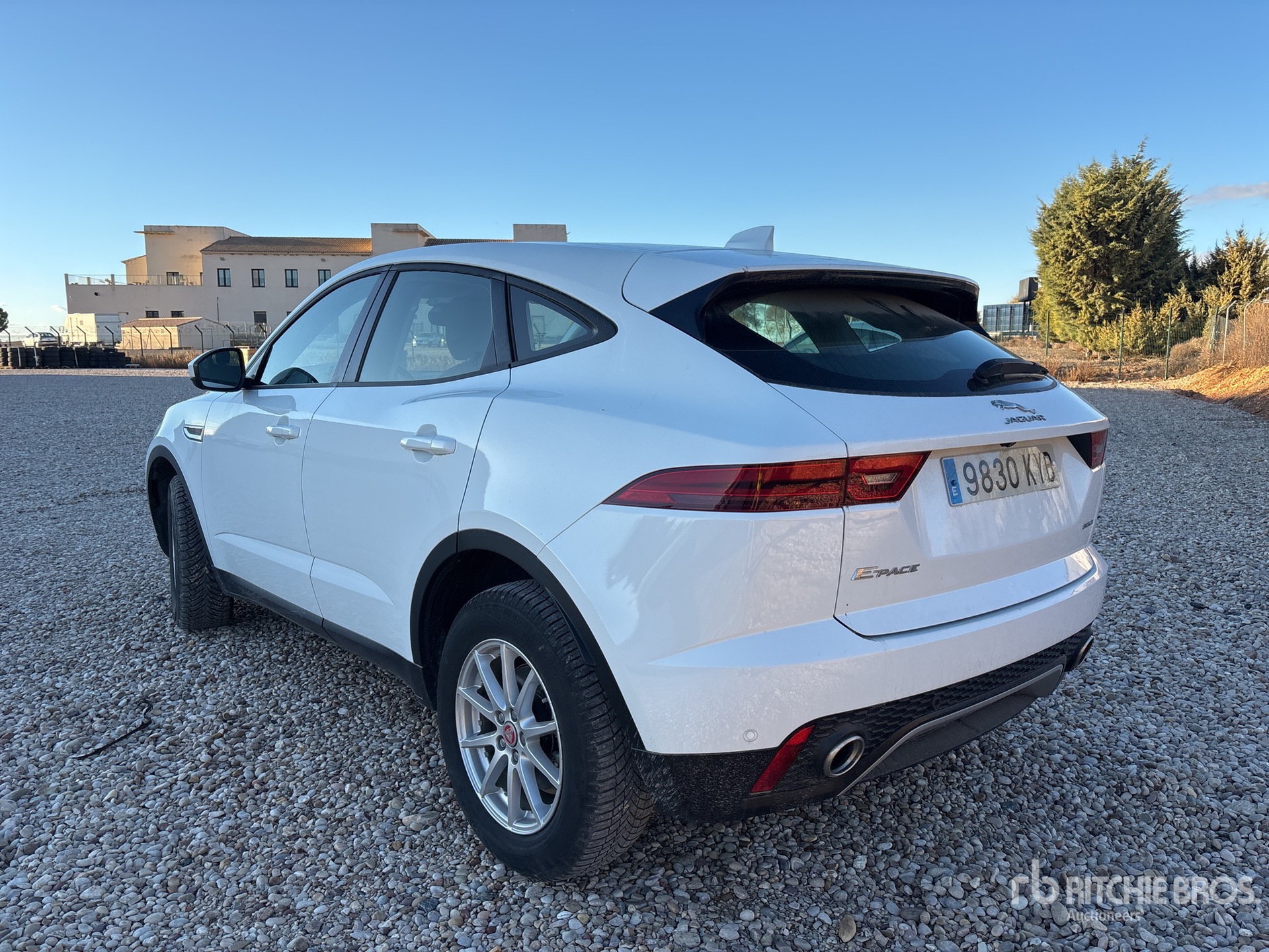 General Appearance with Imagen: esquina delantera derecha