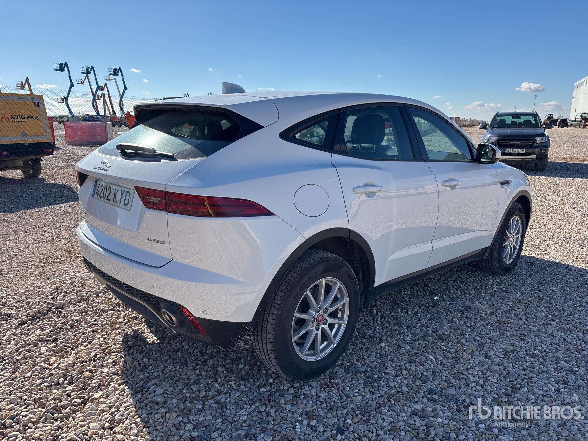 General Appearance with Imagen: esquina trasera derecha