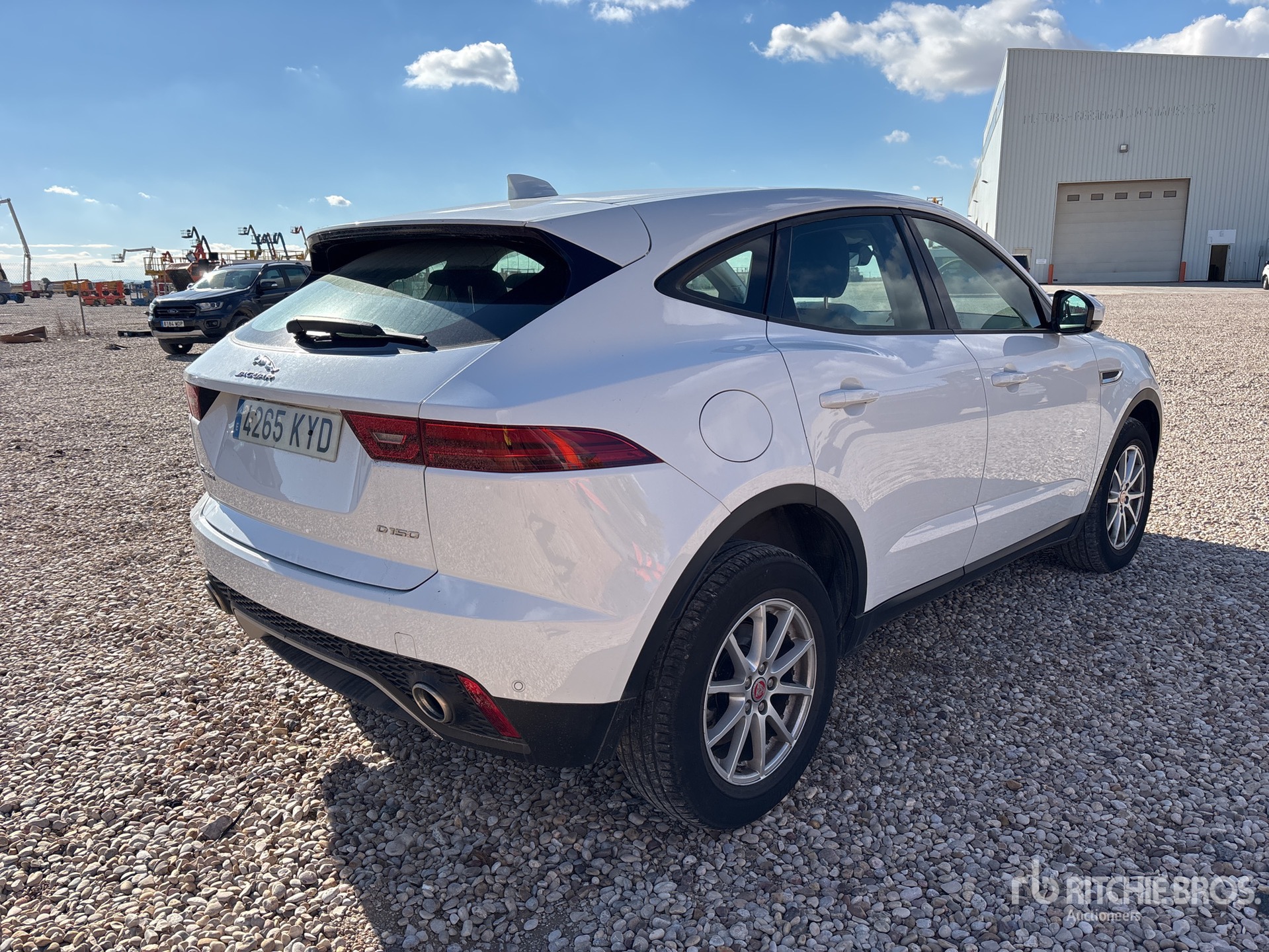 General Appearance with Imagen: esquina trasera derecha