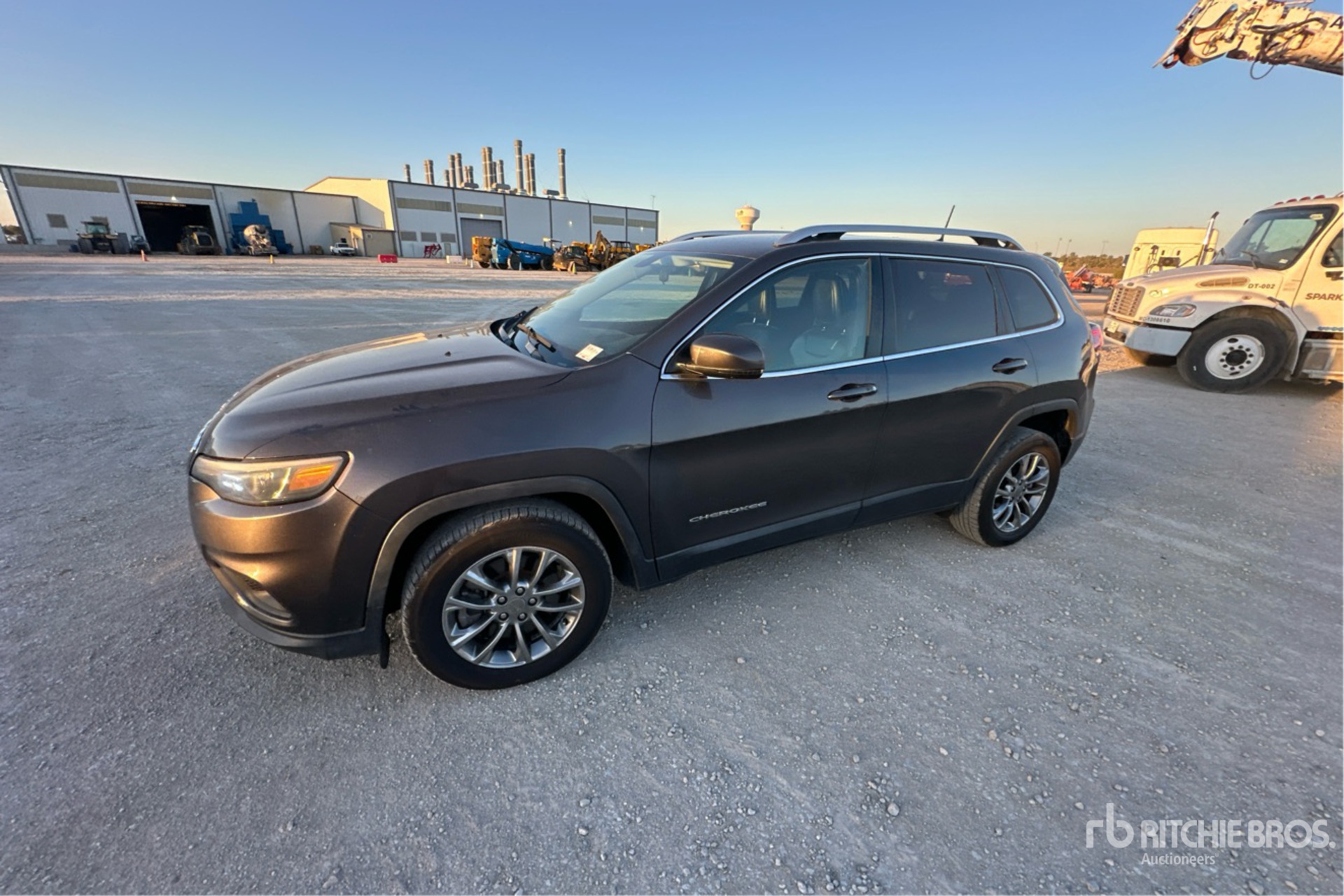 Aspect général with Image, coin avant gauche