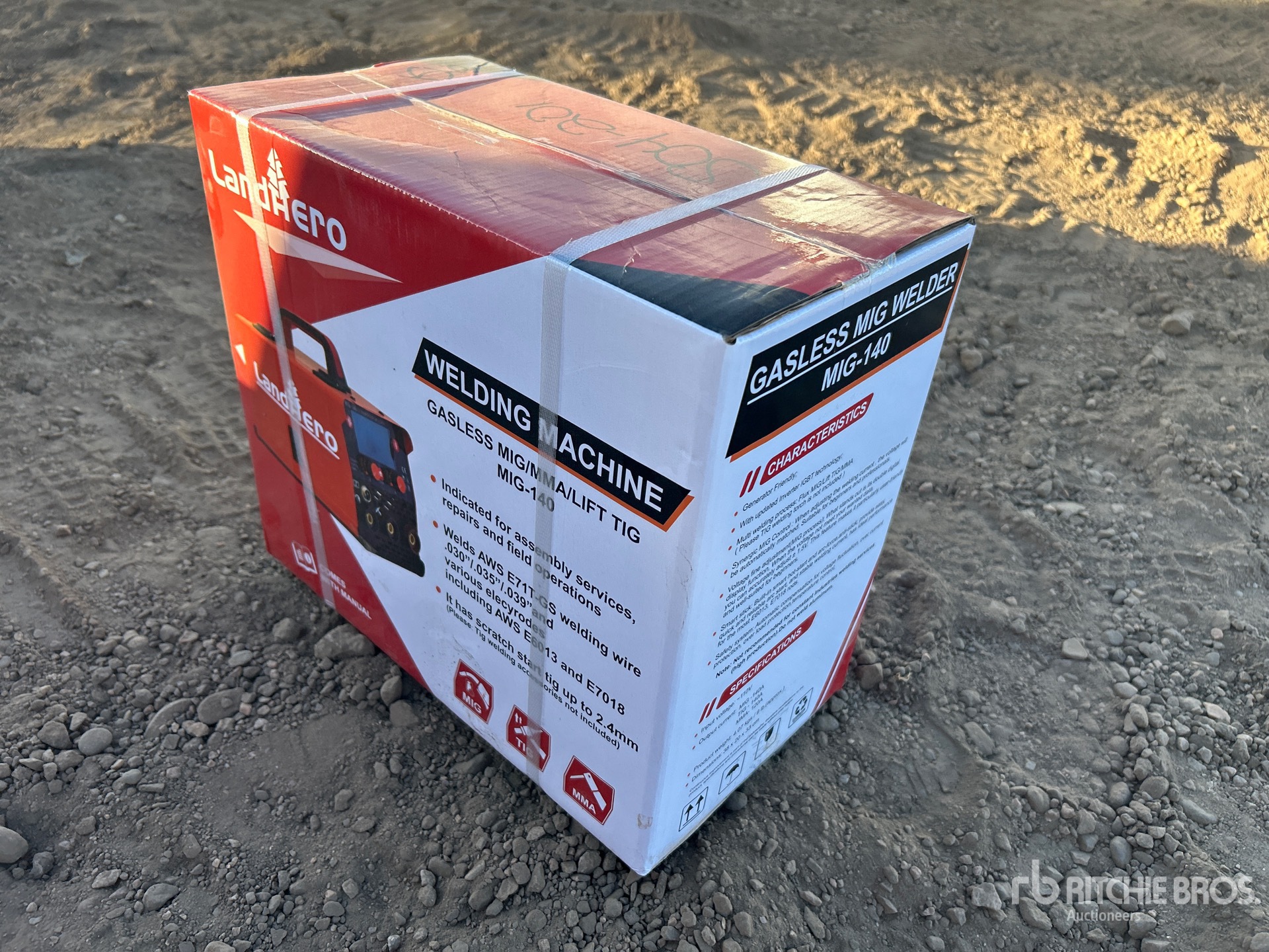 General Appearance with Foto, angolo anteriore sinistro