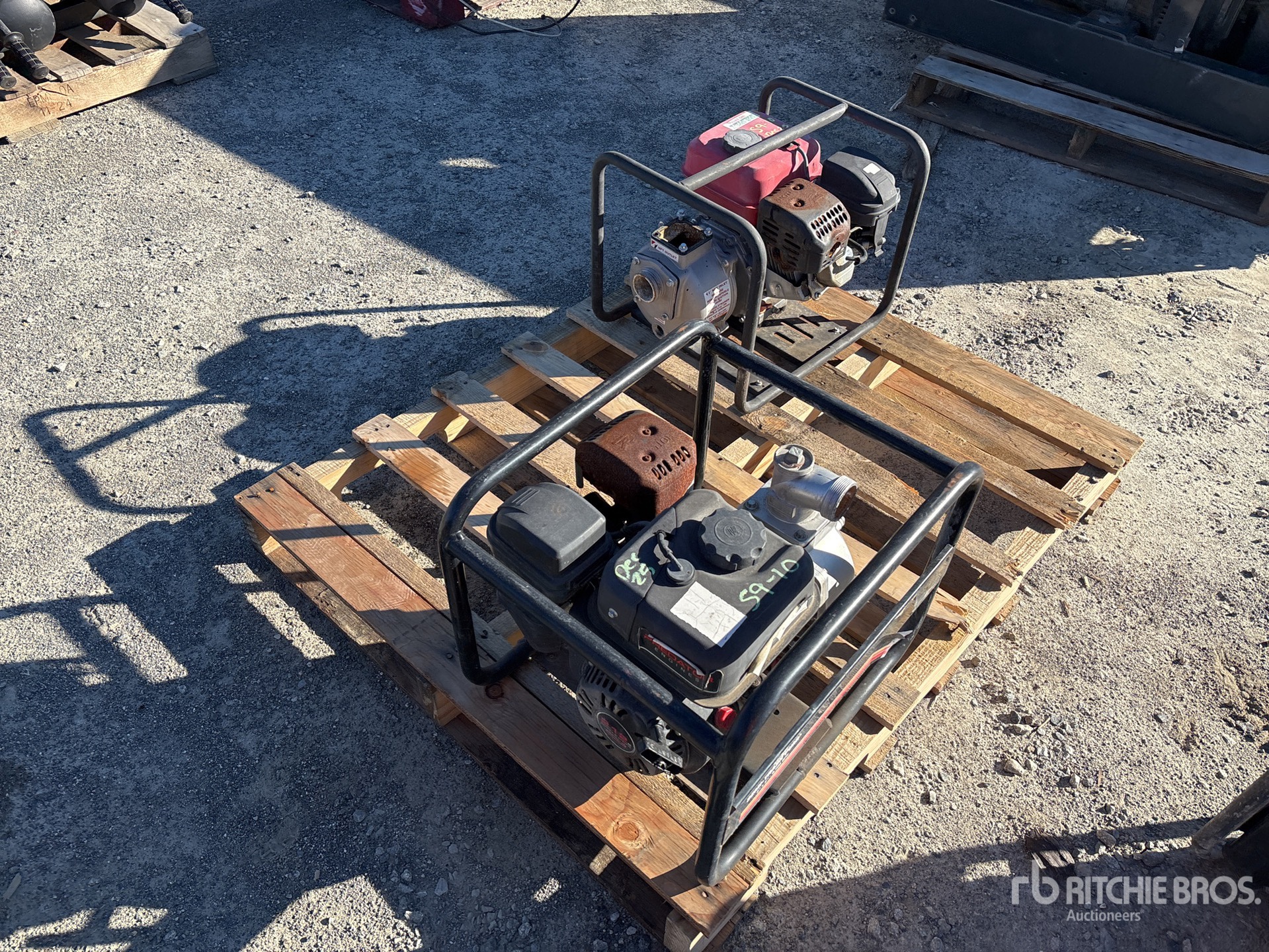 Aspect général with Image, coin arrière gauche