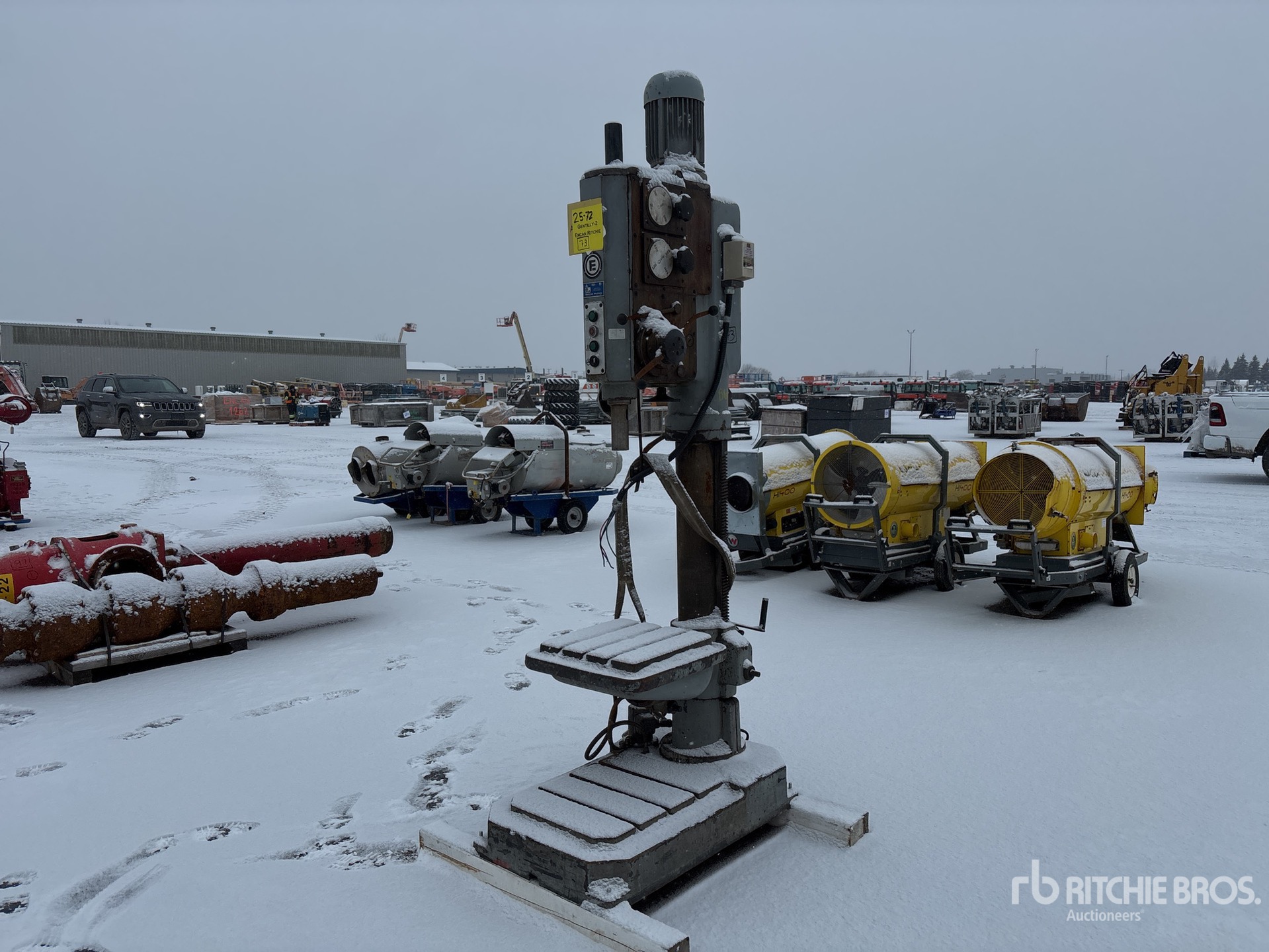 General Appearance with Image, coin avant gauche