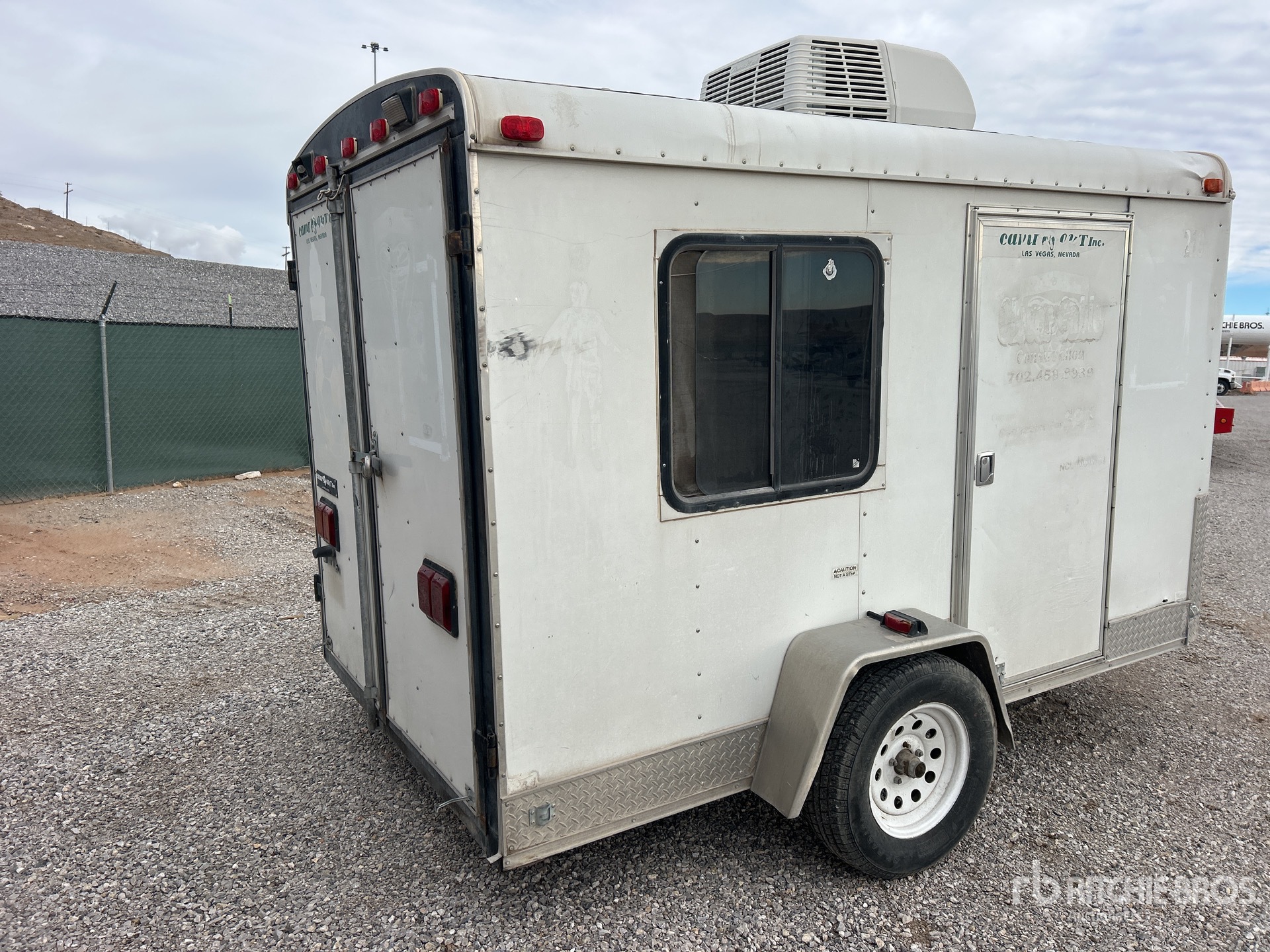 General Appearance with Picture, Right Rear Corner