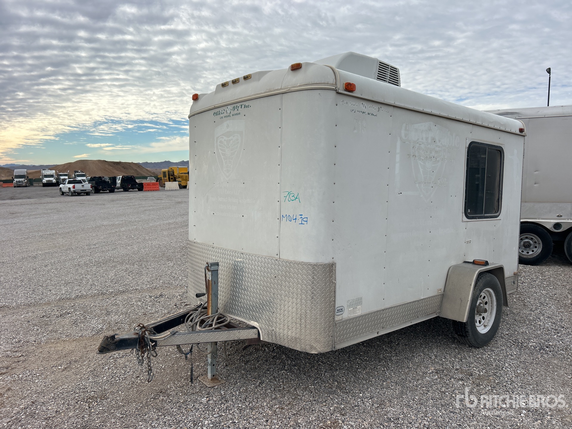 General Appearance with Picture, Left Front Corner