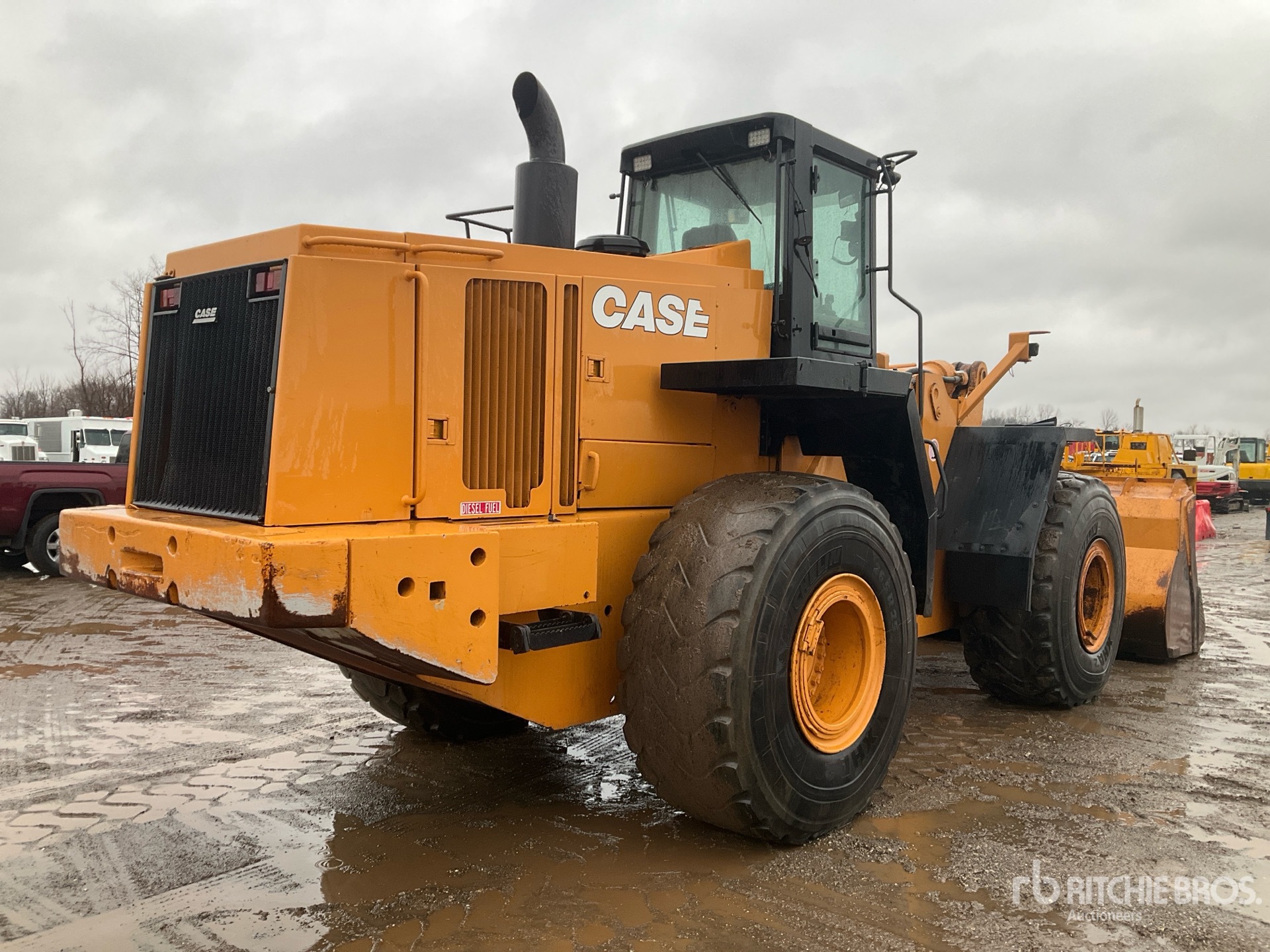 Aspect général with Image, coin arrière droit