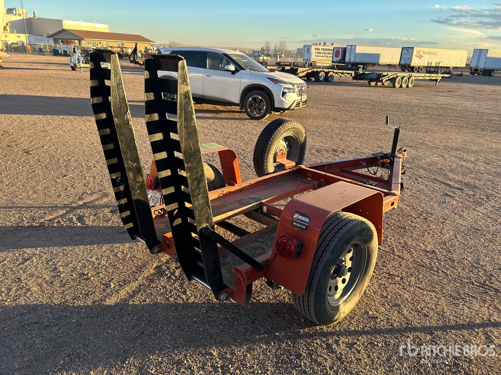 General Appearance with Imagen: esquina trasera derecha