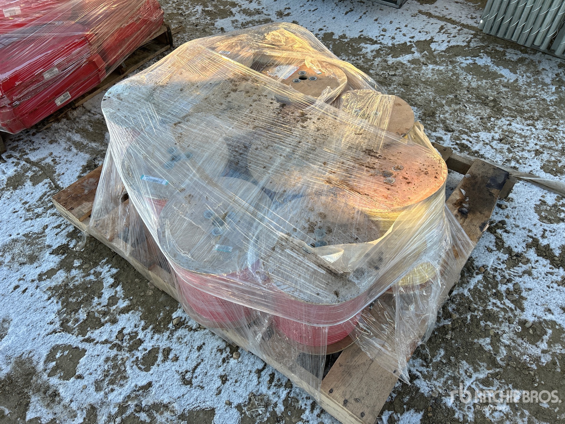 General Appearance with Bild, Ecke vorne rechts