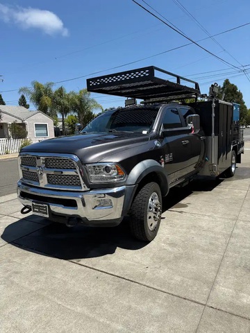 2018 Ram 5500 Flatbed Truck