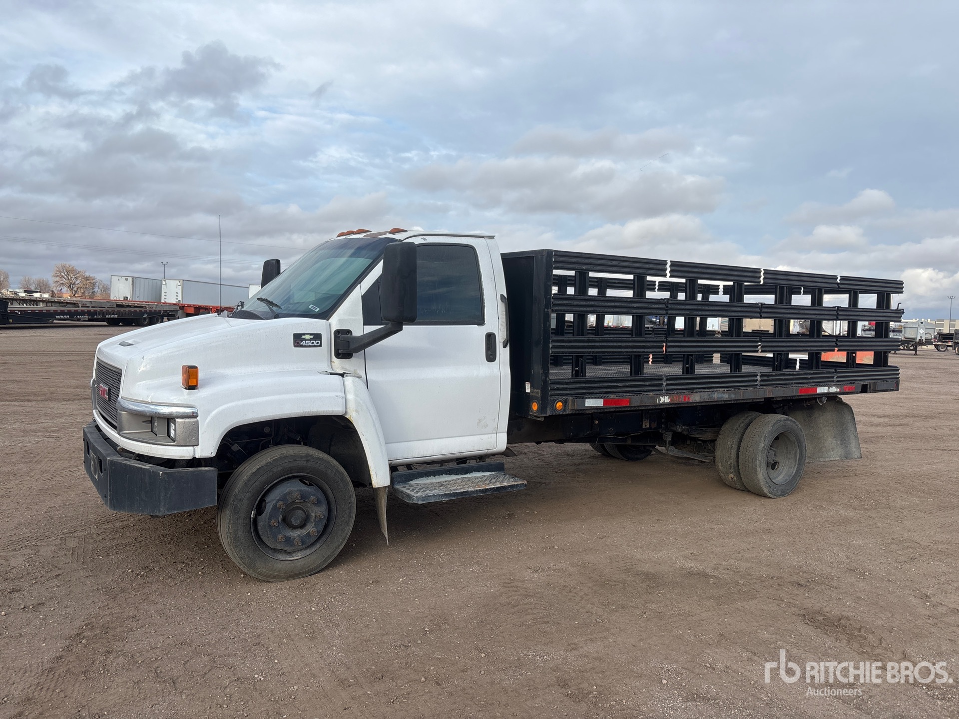 General Appearance with Featured Photo