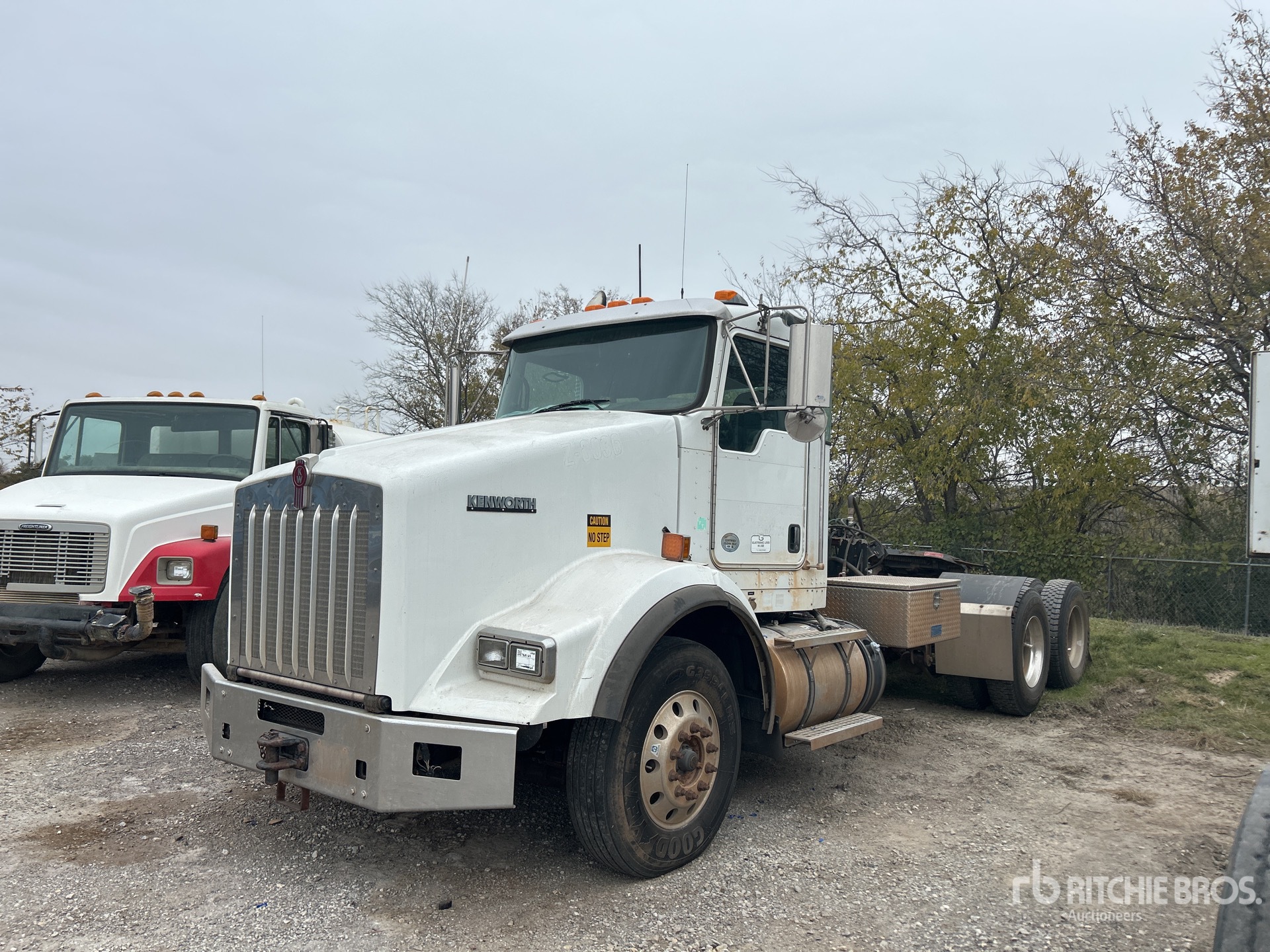 General Appearance with Featured Photo