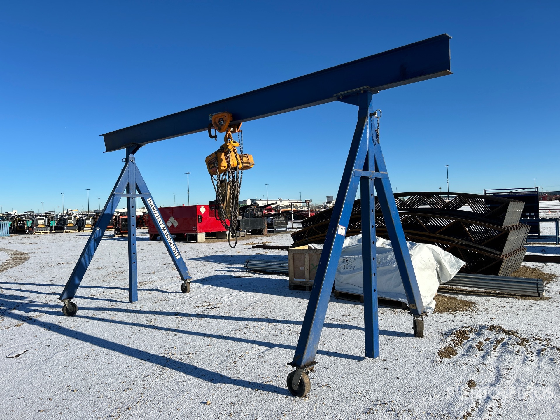 General Appearance with Bild, Ecke vorne links