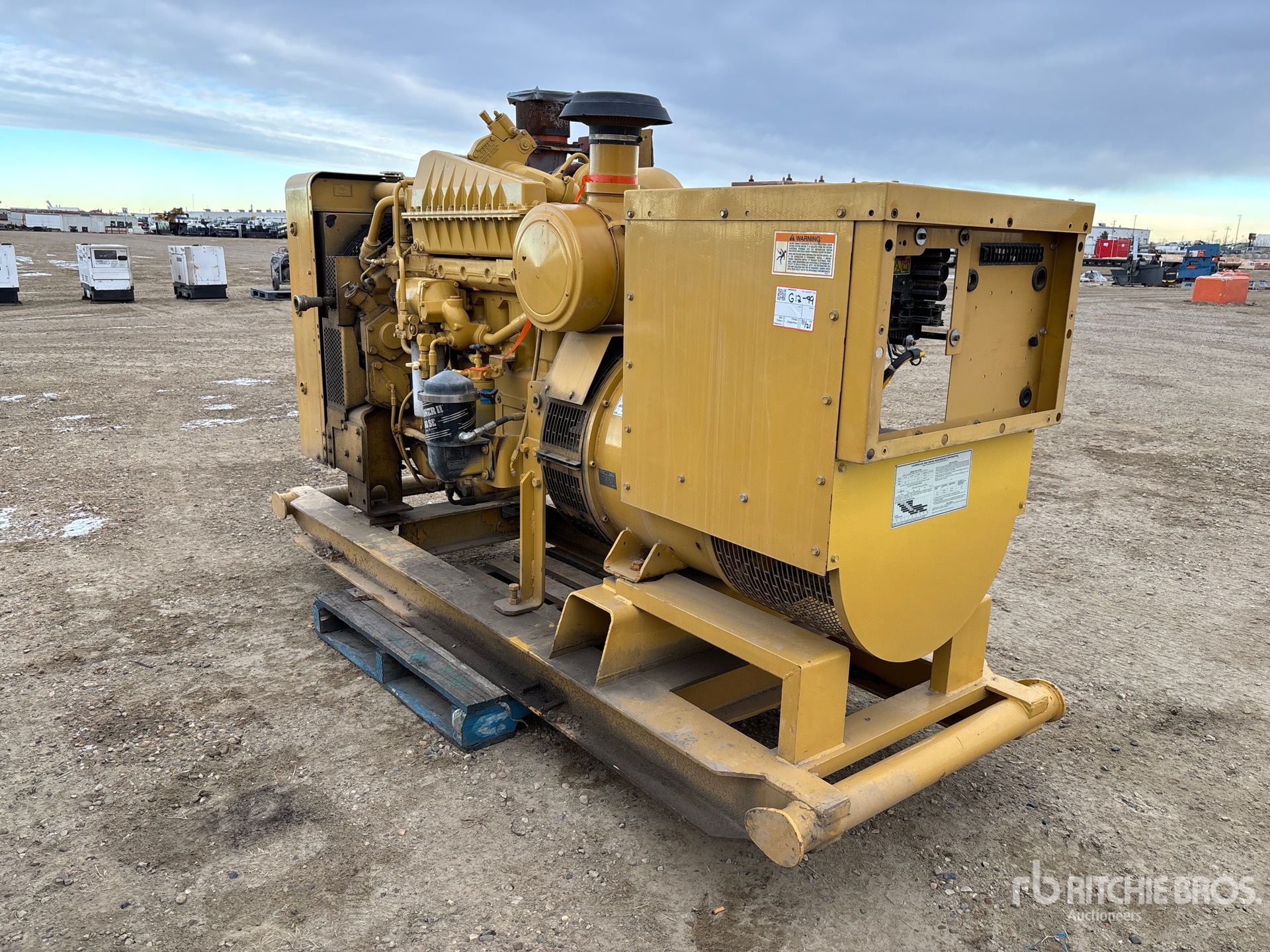 General Appearance with Foto, angolo posteriore sinistro