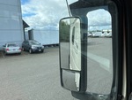 Cab with Espejos