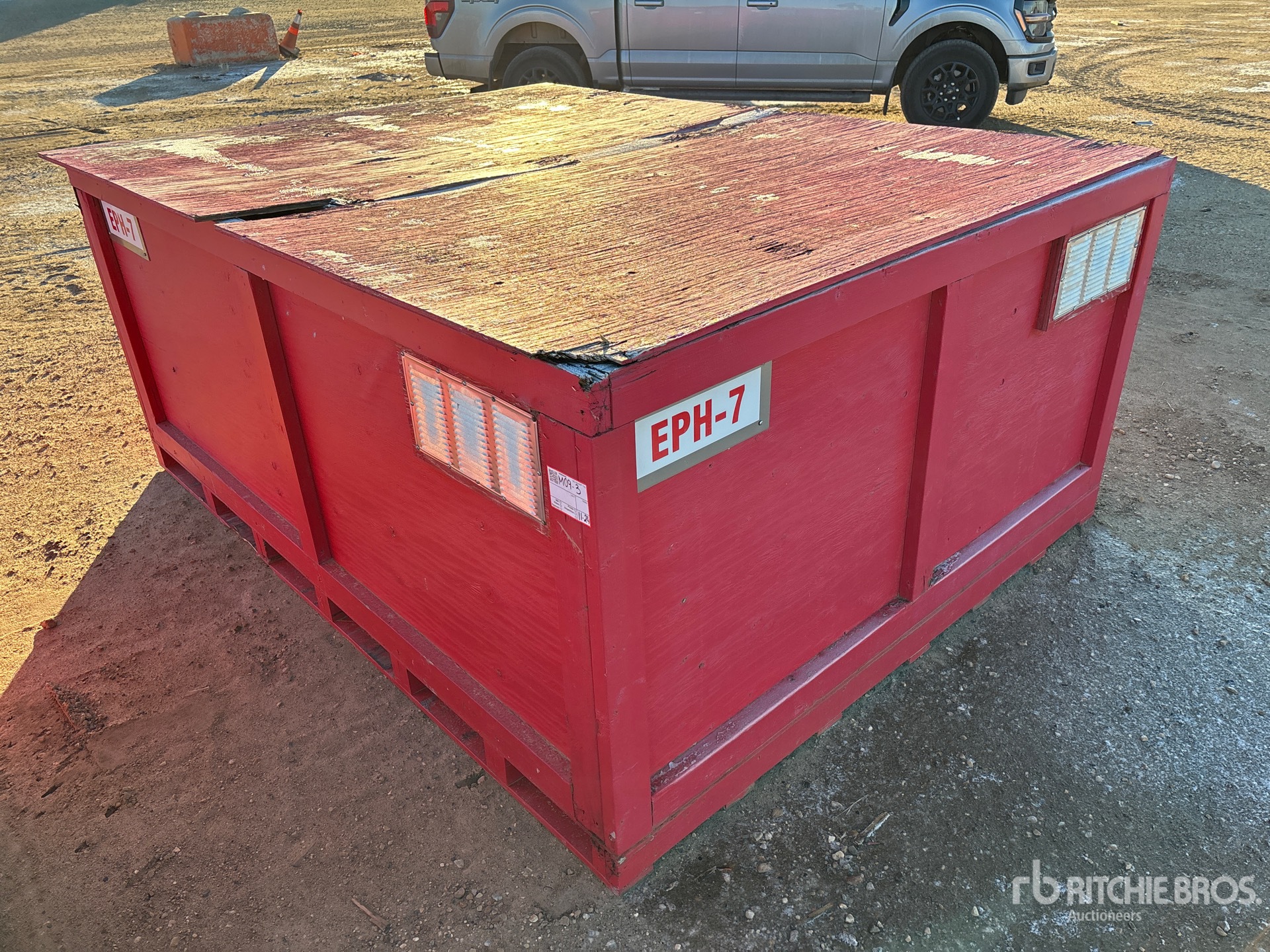 General Appearance with Picture, Left Front Corner