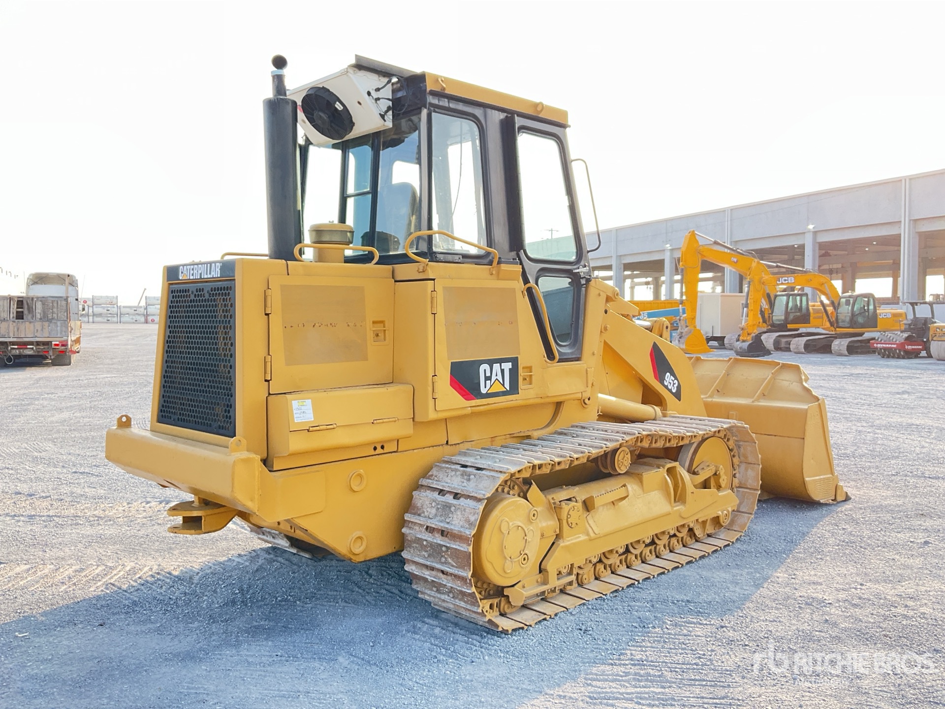 General Appearance with Foto, angolo anteriore sinistro