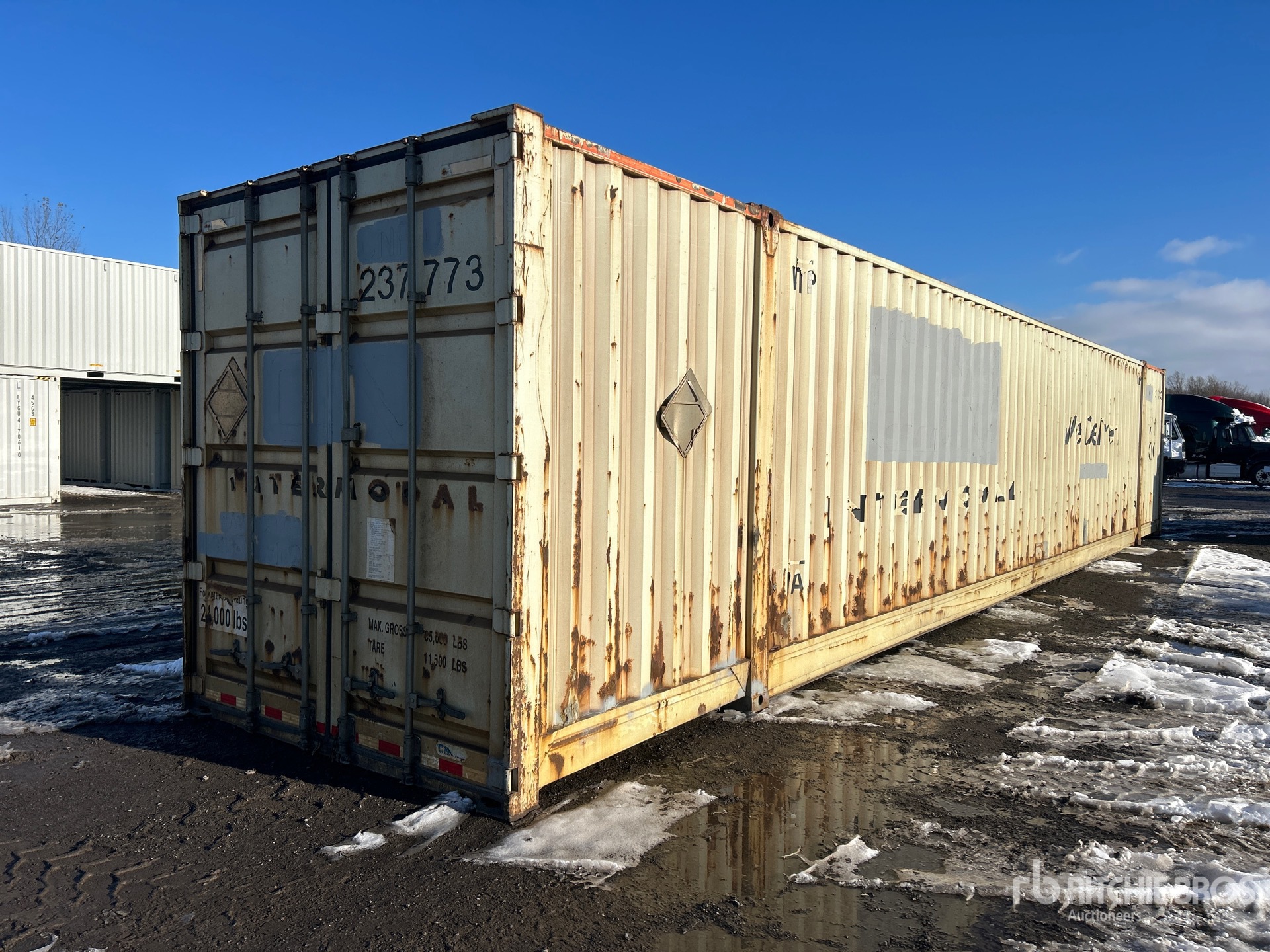 General Appearance with Picture, Right Rear Corner