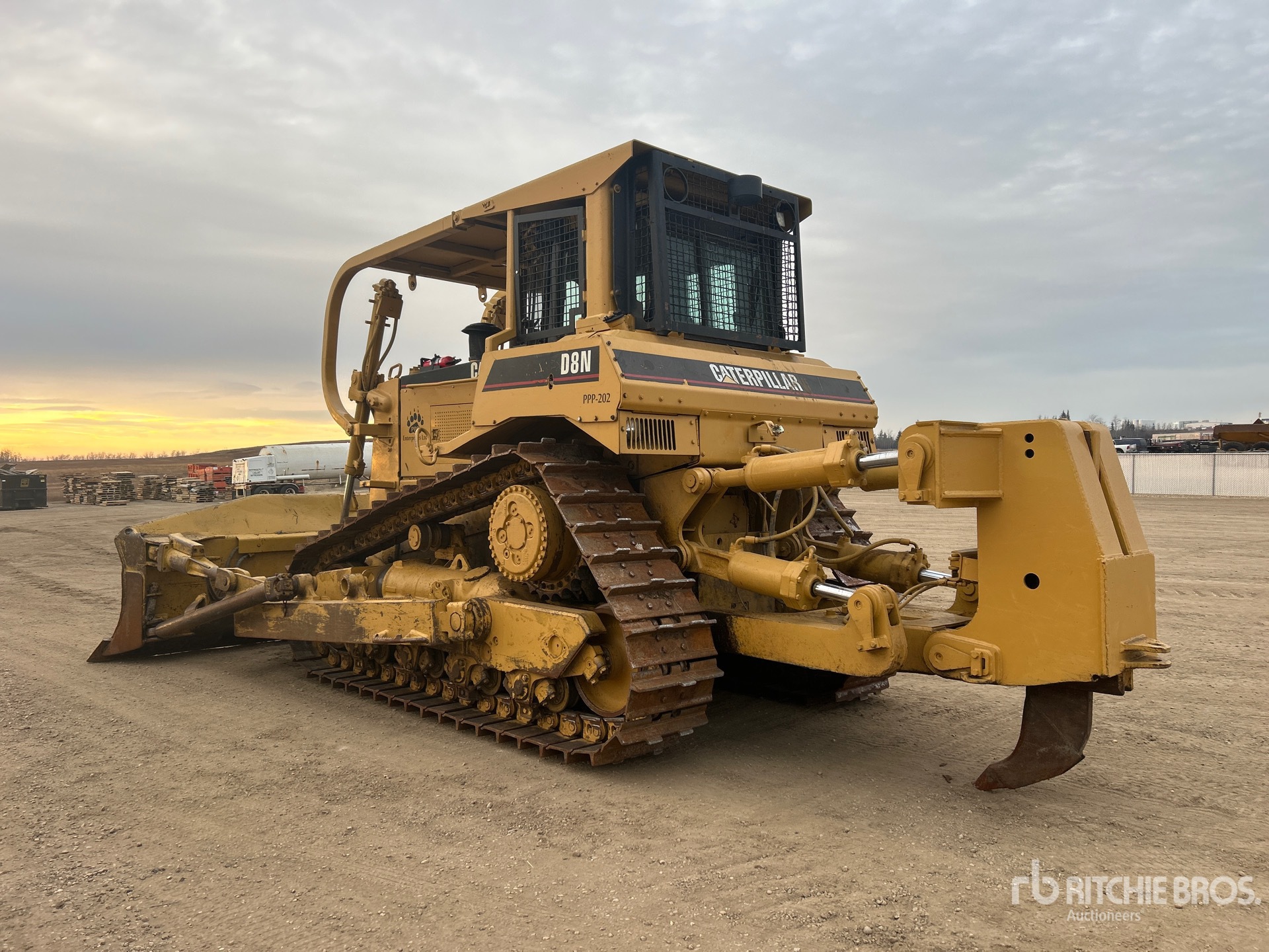 Aspect général with Image, coin arrière gauche