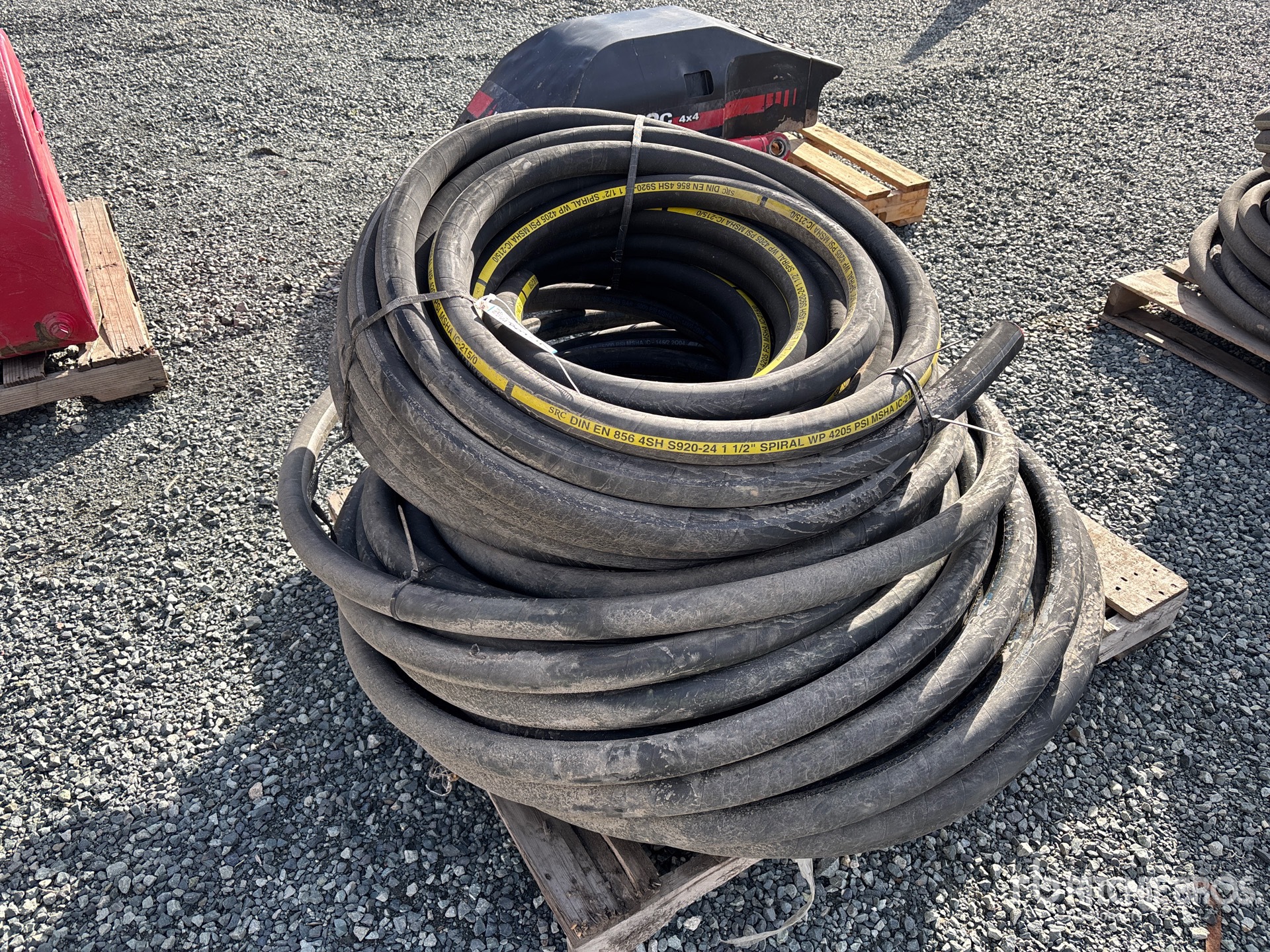 Aspect général with Image, coin arrière droit