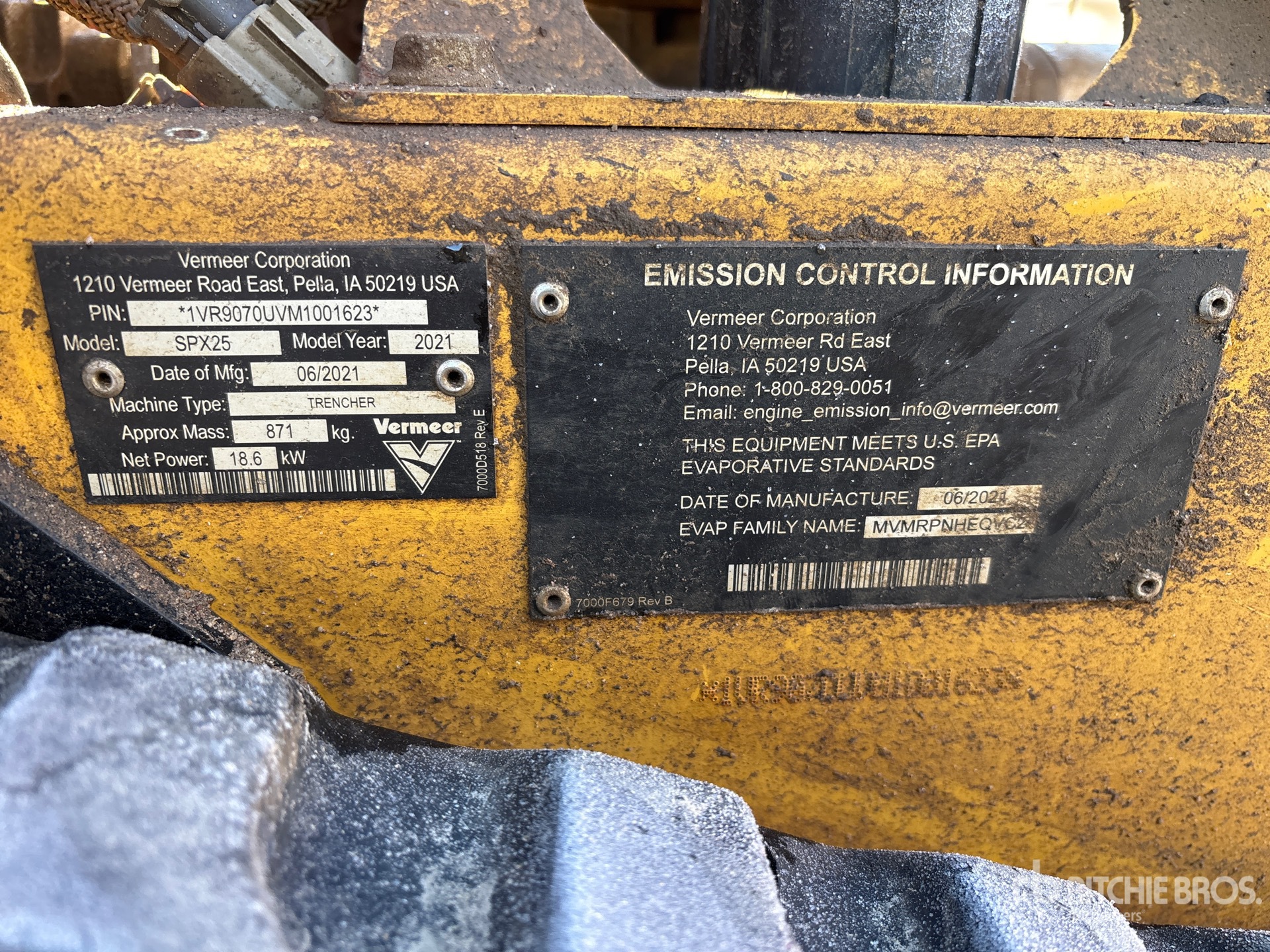 General Appearance with Seriennummer / FIN