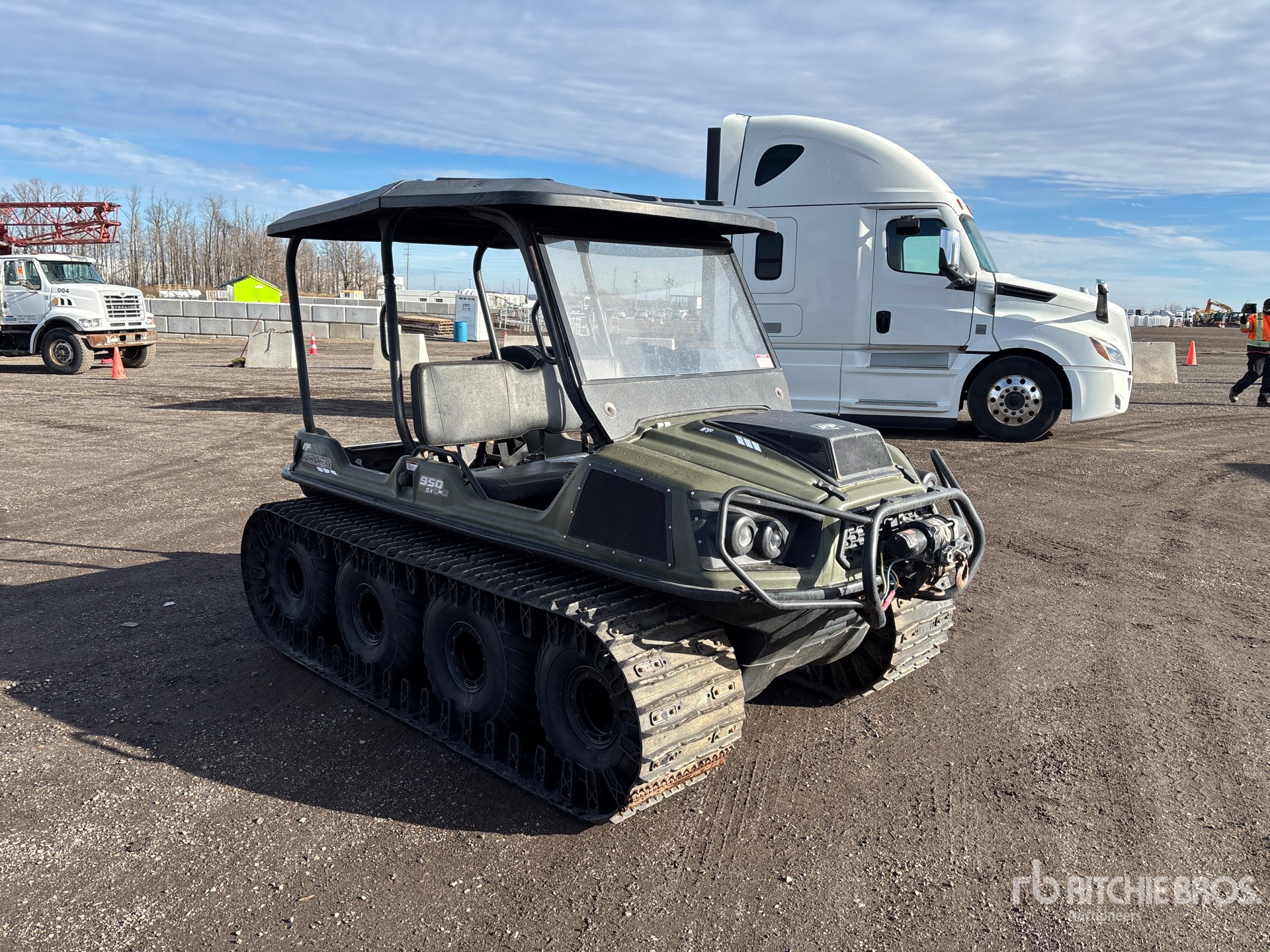 General Appearance with Picture, Right Front Corner