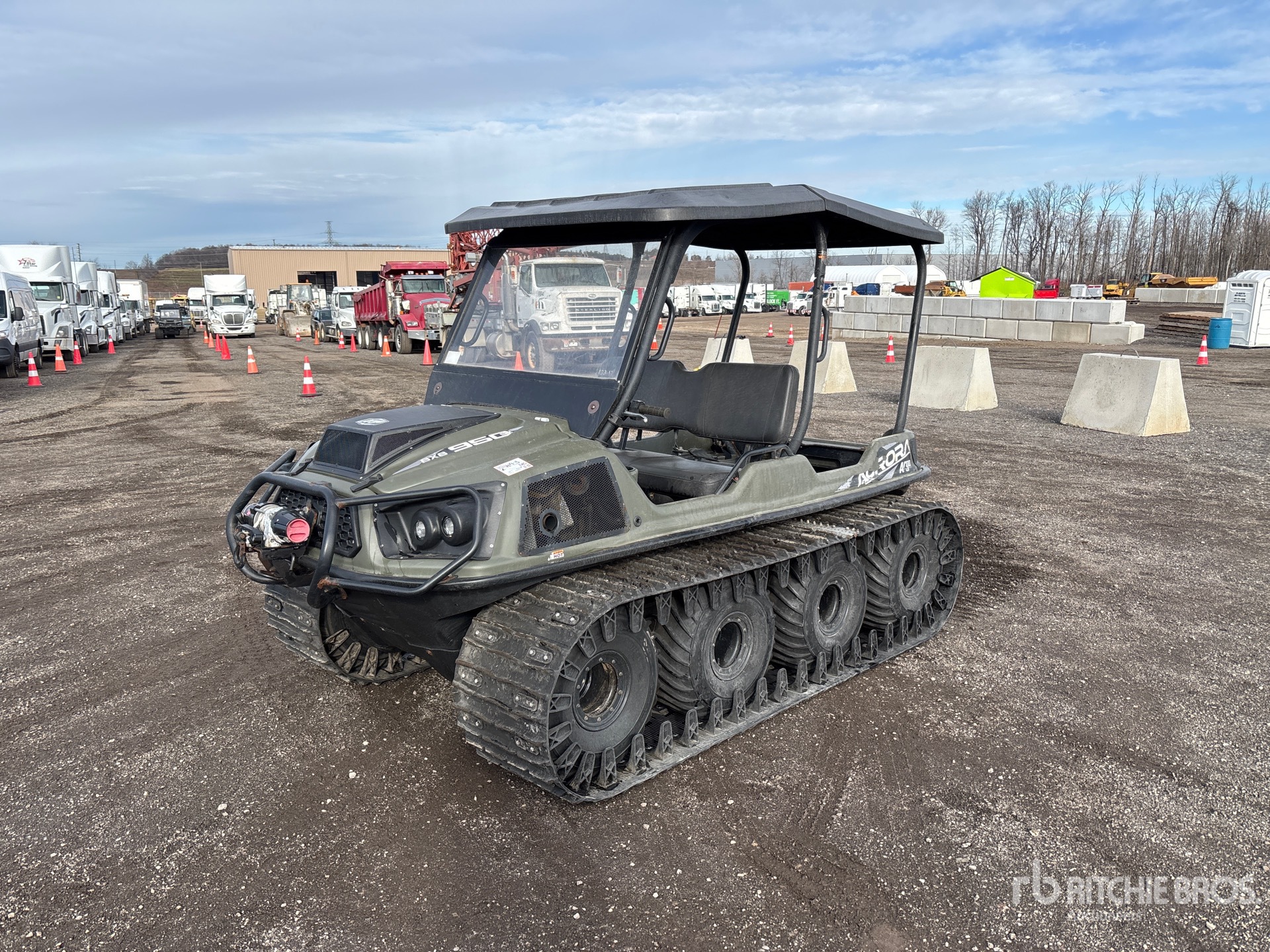 General Appearance with Picture, Left Front Corner