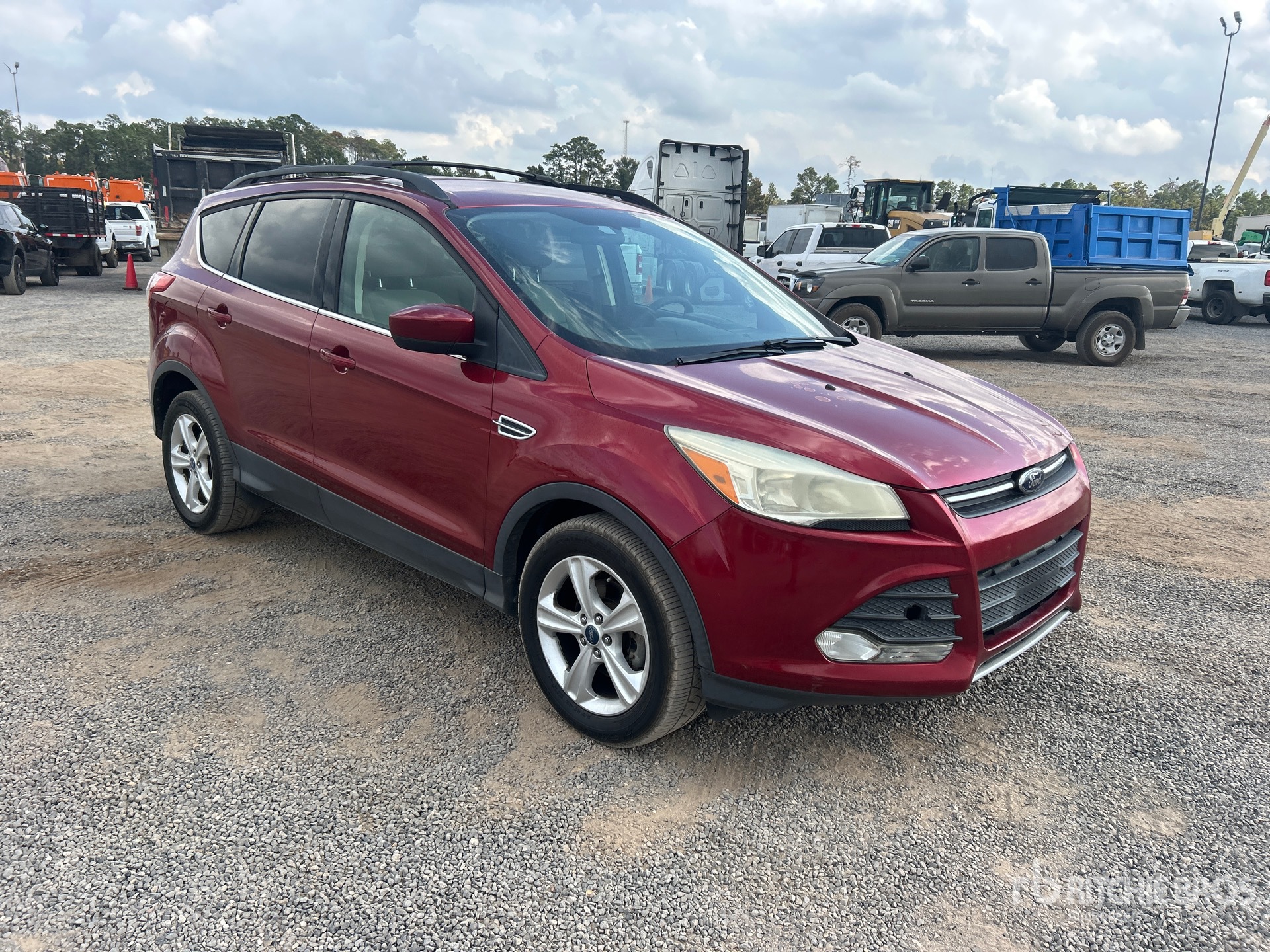 General Appearance with Picture, Right Front Corner