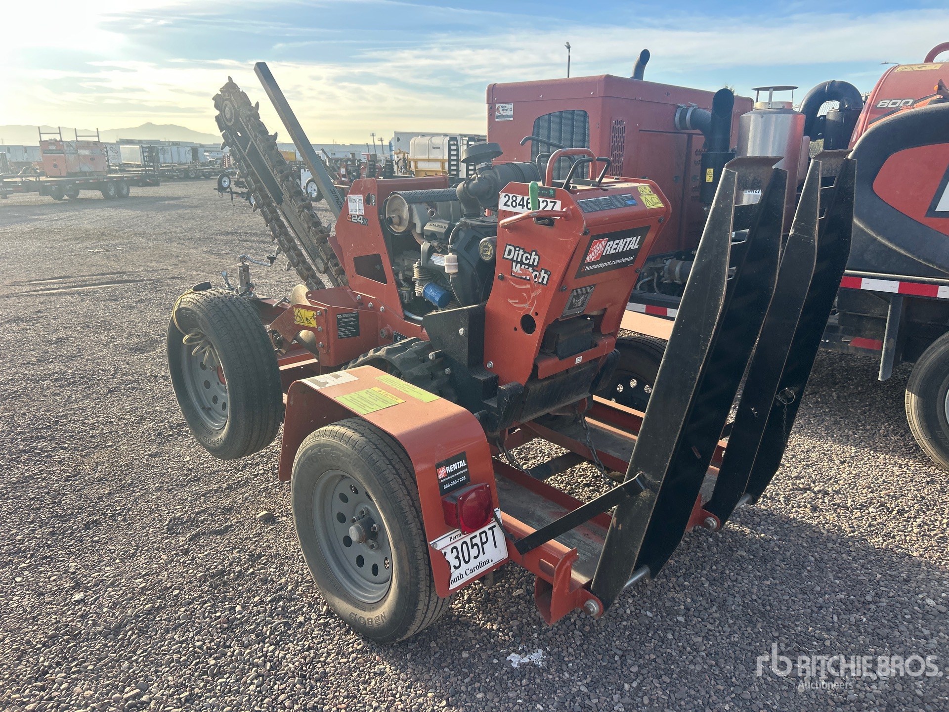 General Appearance with Picture, Left Rear Corner