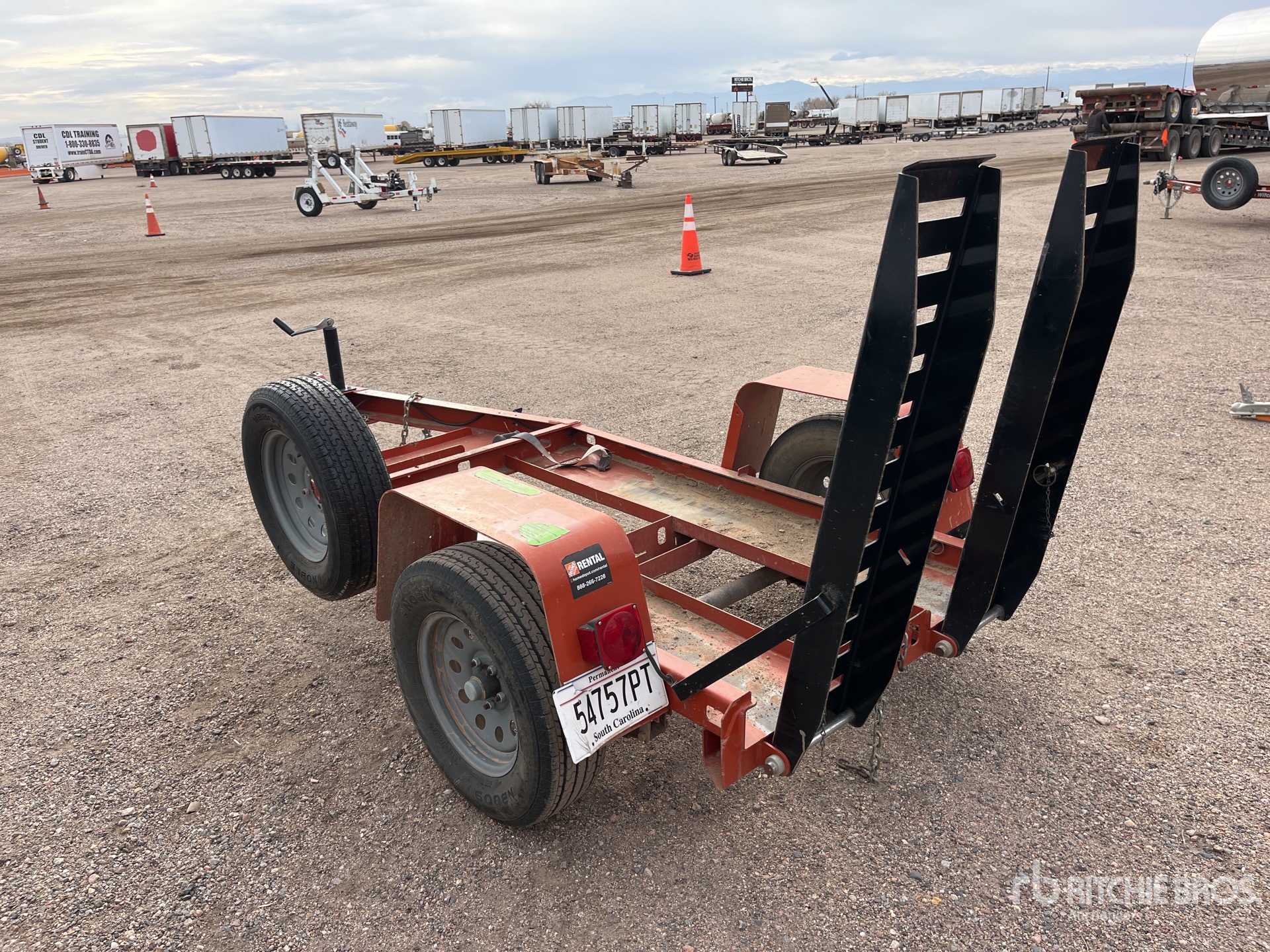 General Appearance with Picture, Left Rear Corner