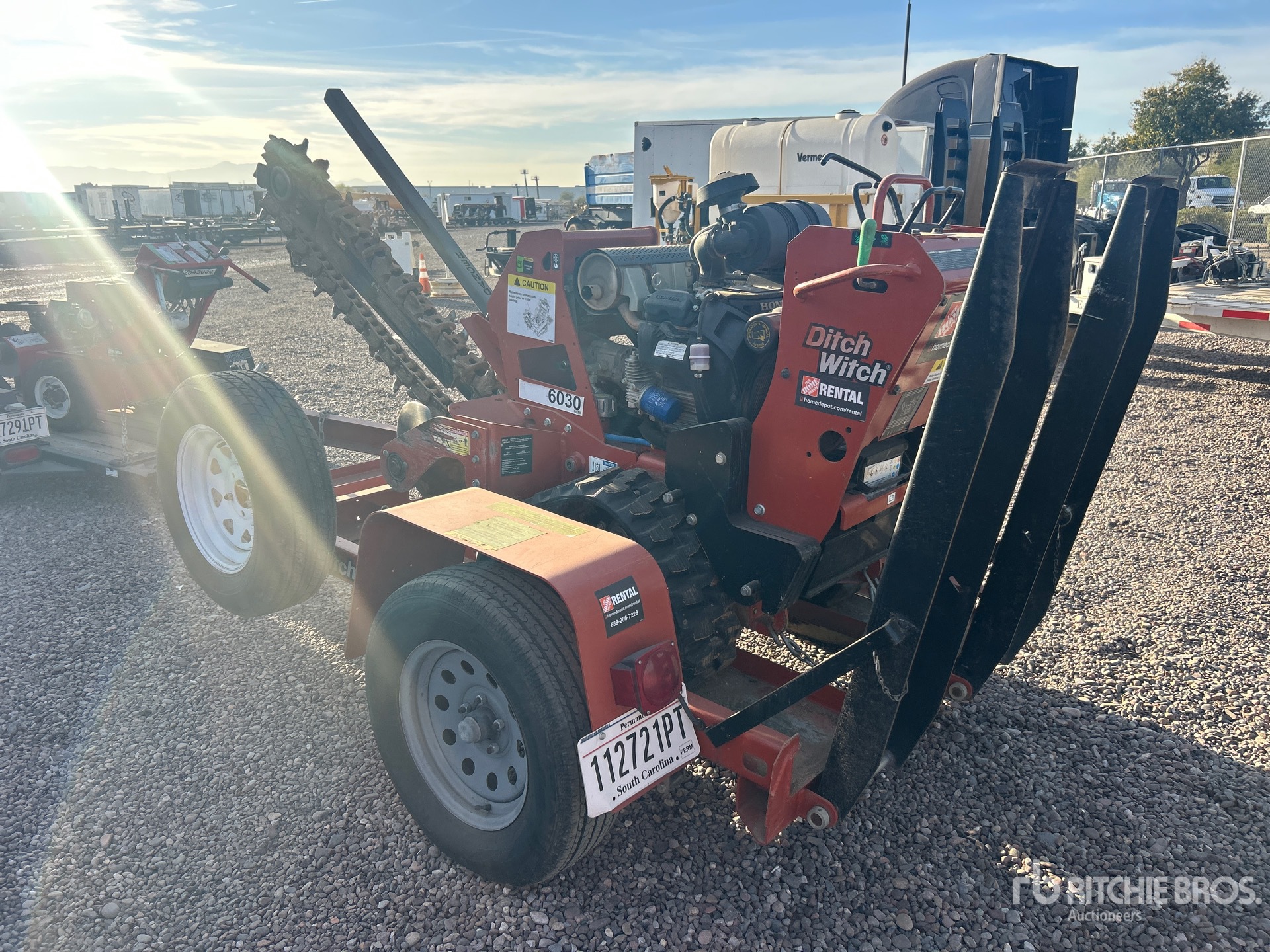 General Appearance with Picture, Left Rear Corner