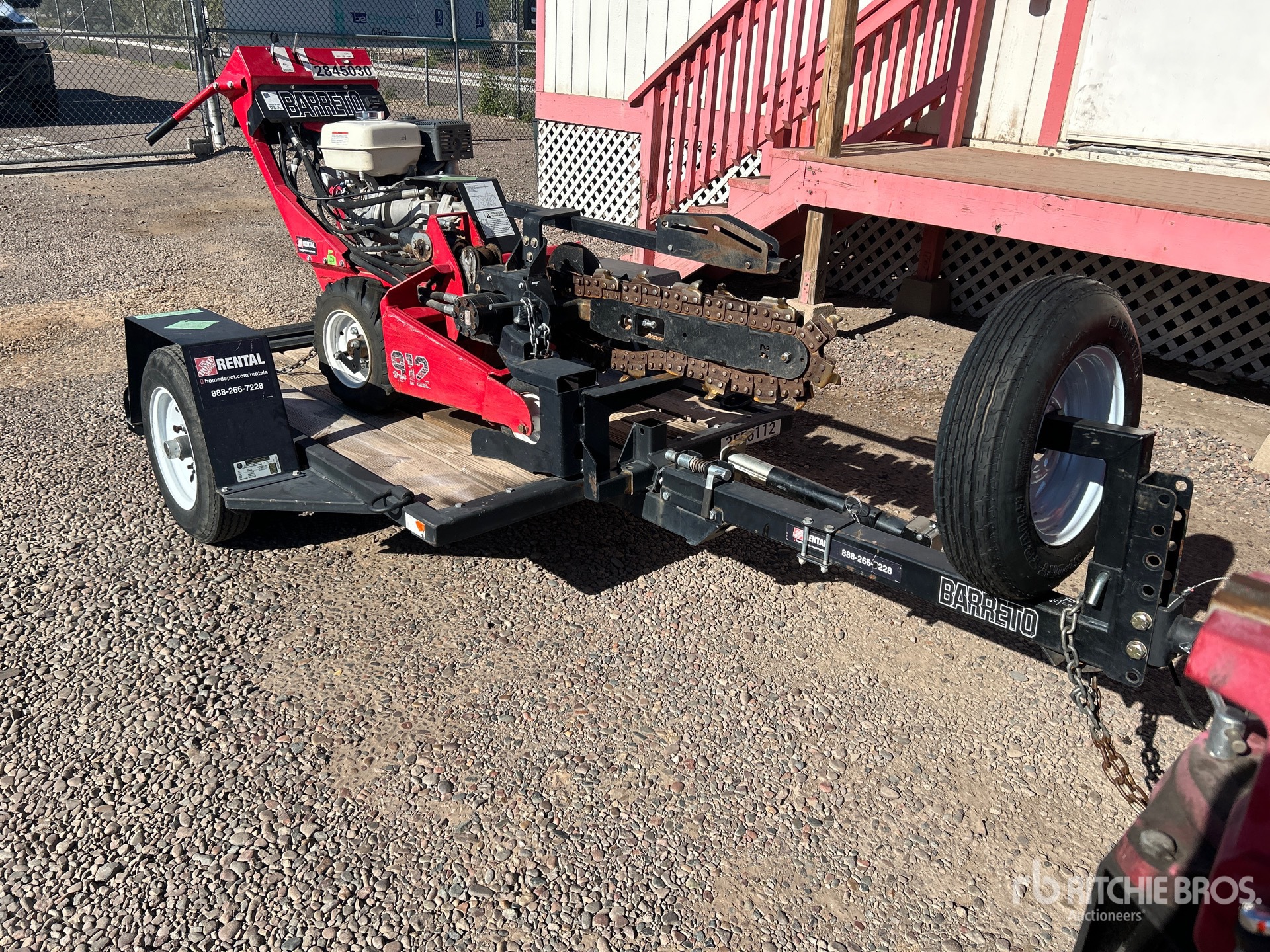 General Appearance with Featured Photo