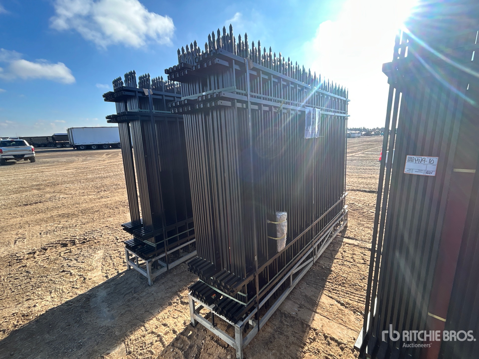 Aspect général with Image, coin arrière gauche