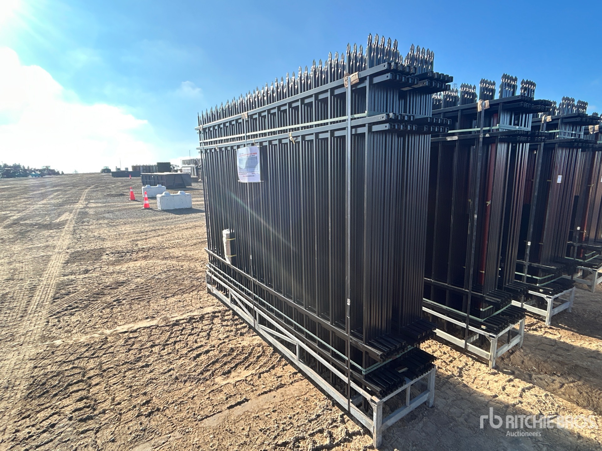 Aspect général with Image, coin arrière droit