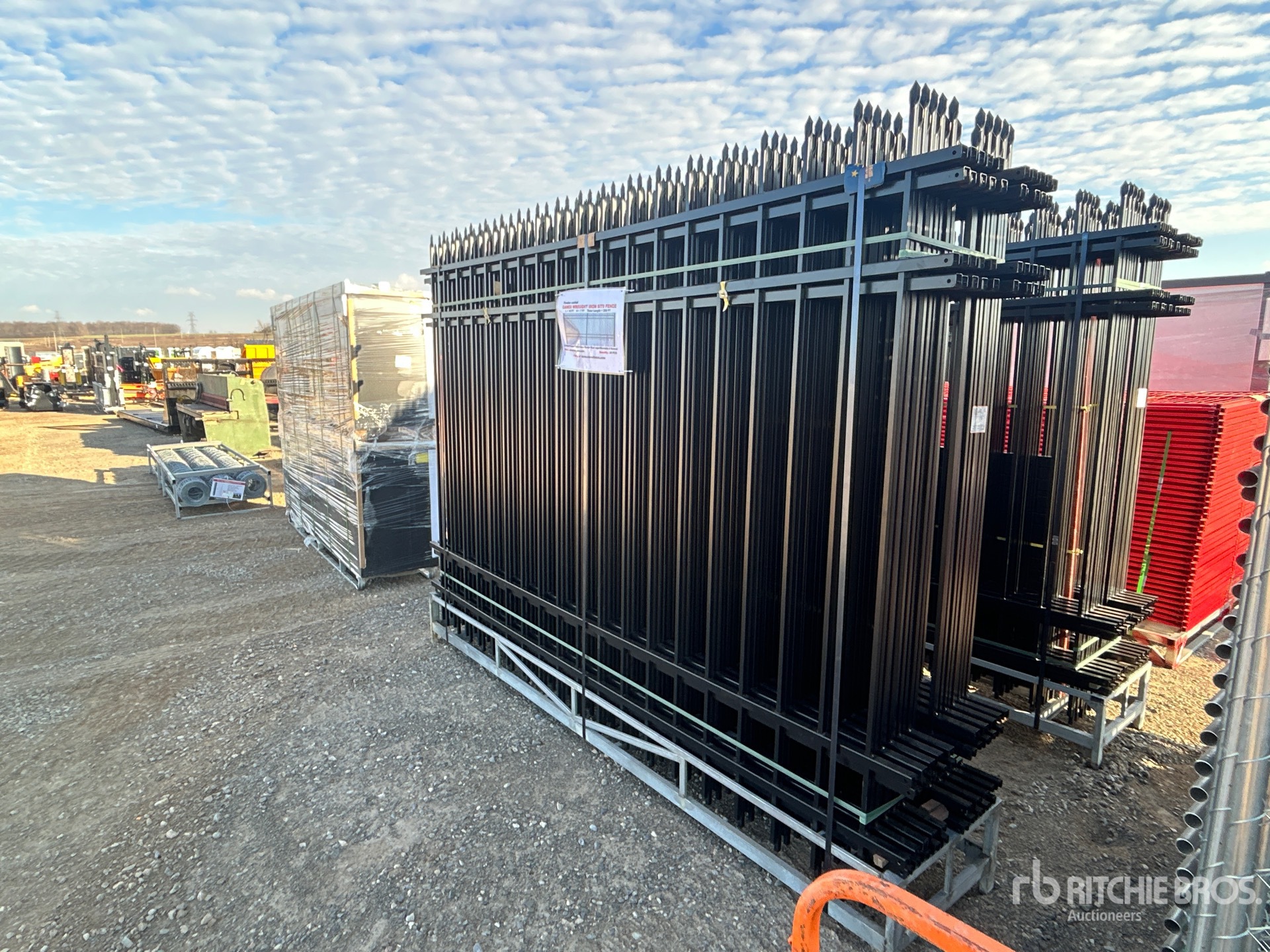 Aspect général with Image, coin arrière droit