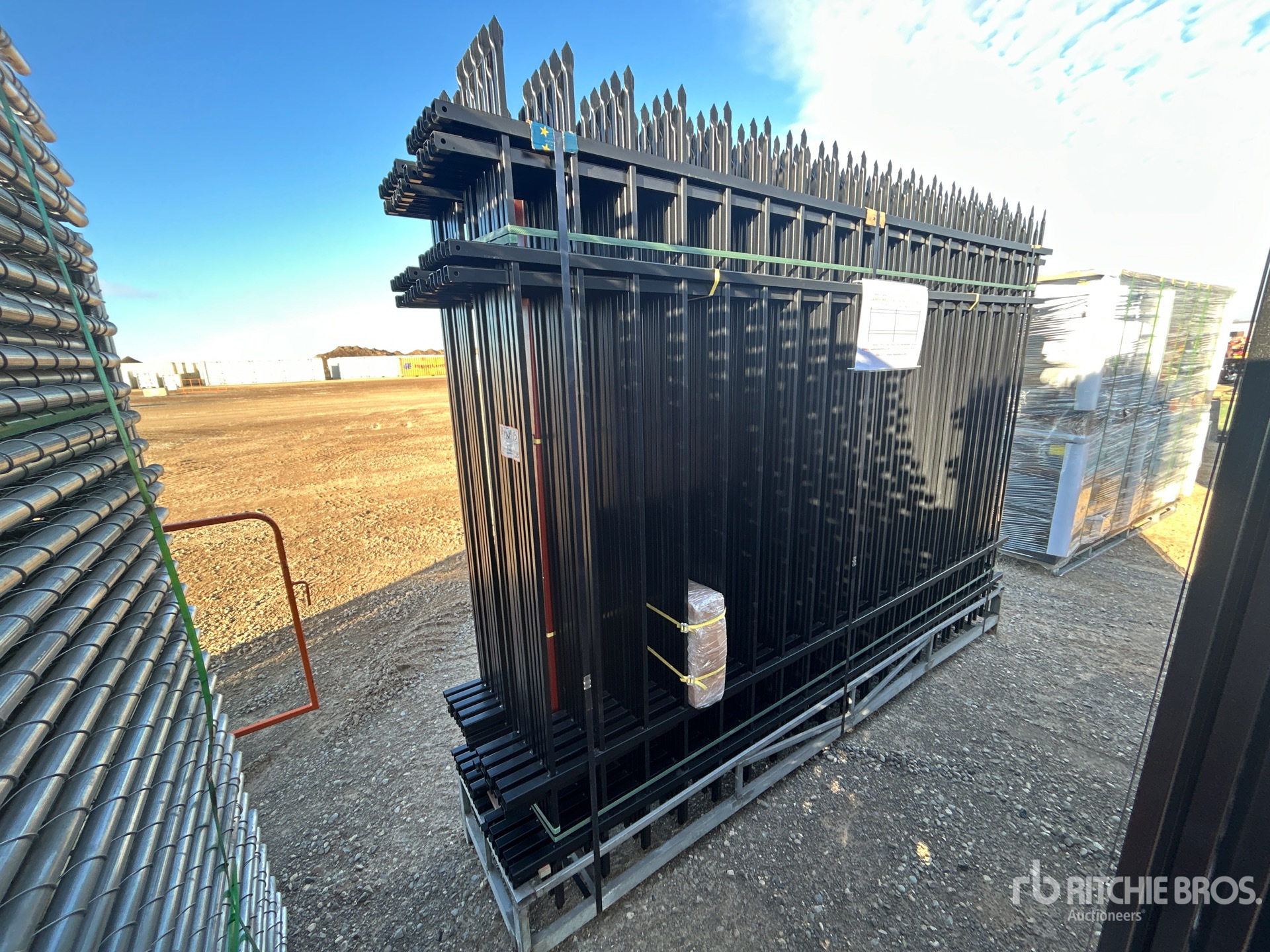 Aspect général with Image, coin avant droit