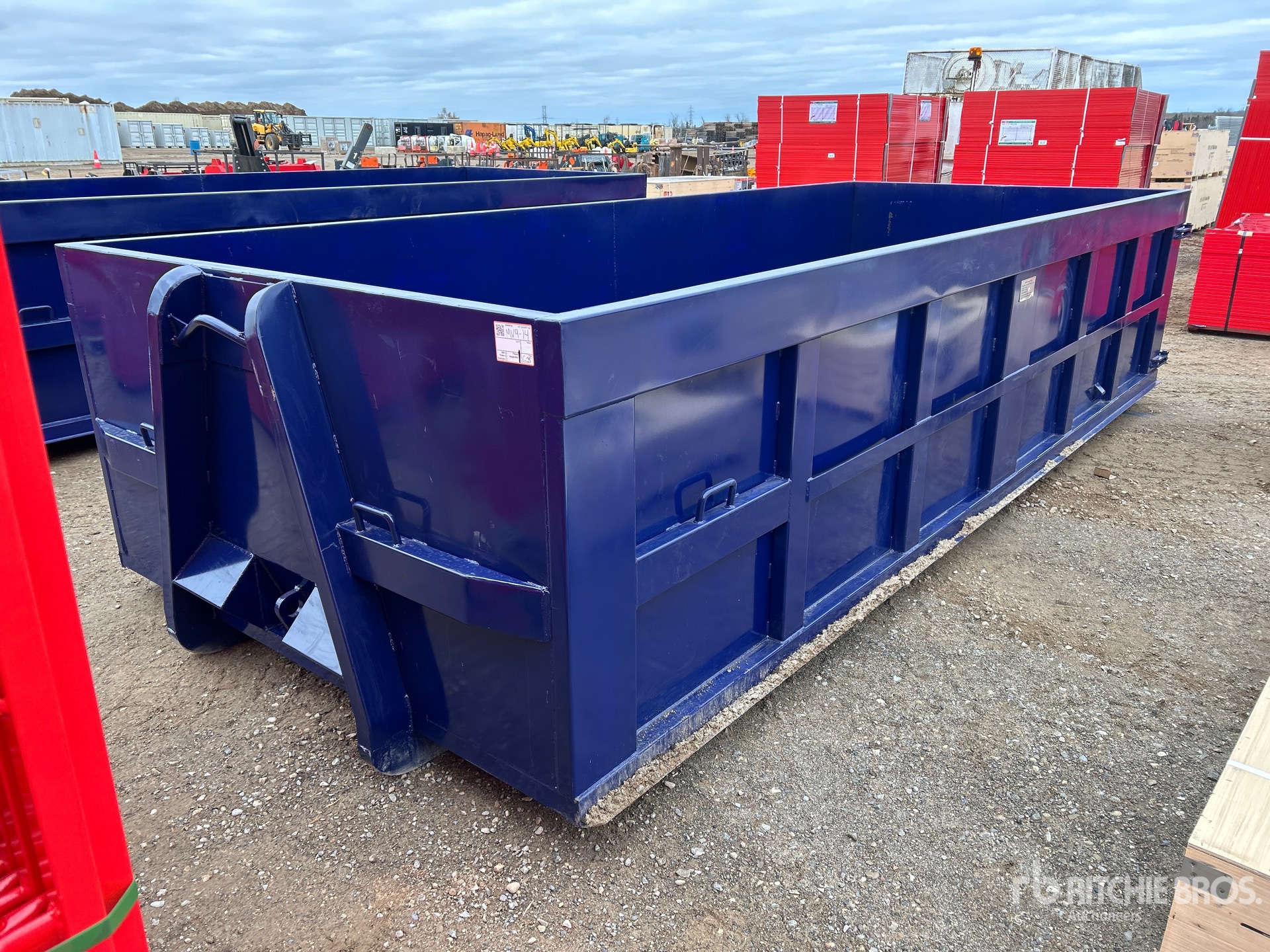 General Appearance with Foto, angolo anteriore sinistro