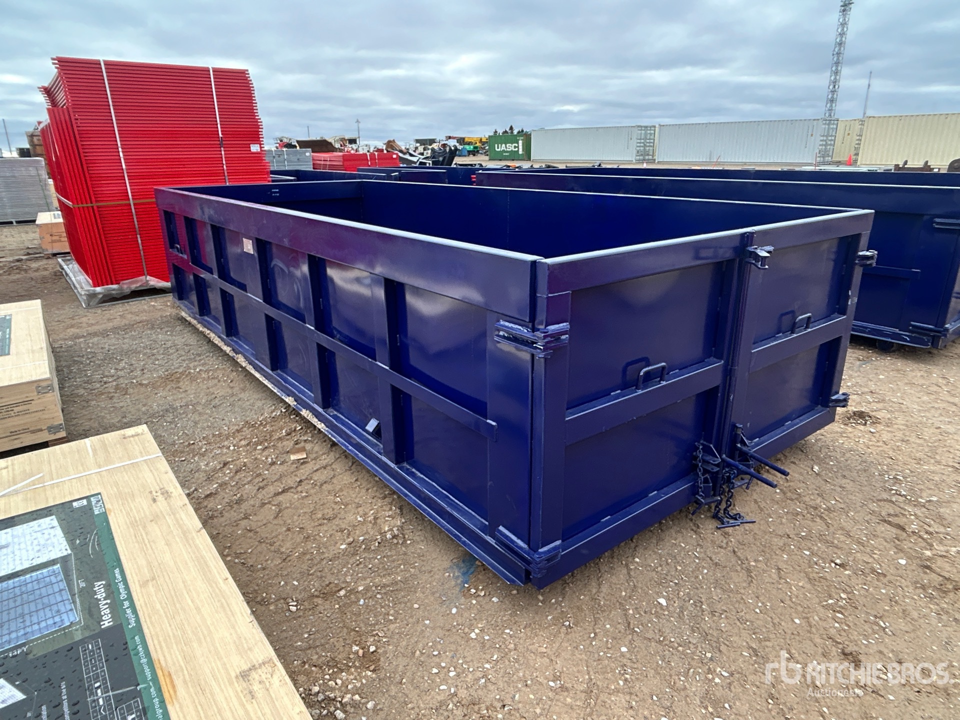 General Appearance with Foto, angolo posteriore sinistro