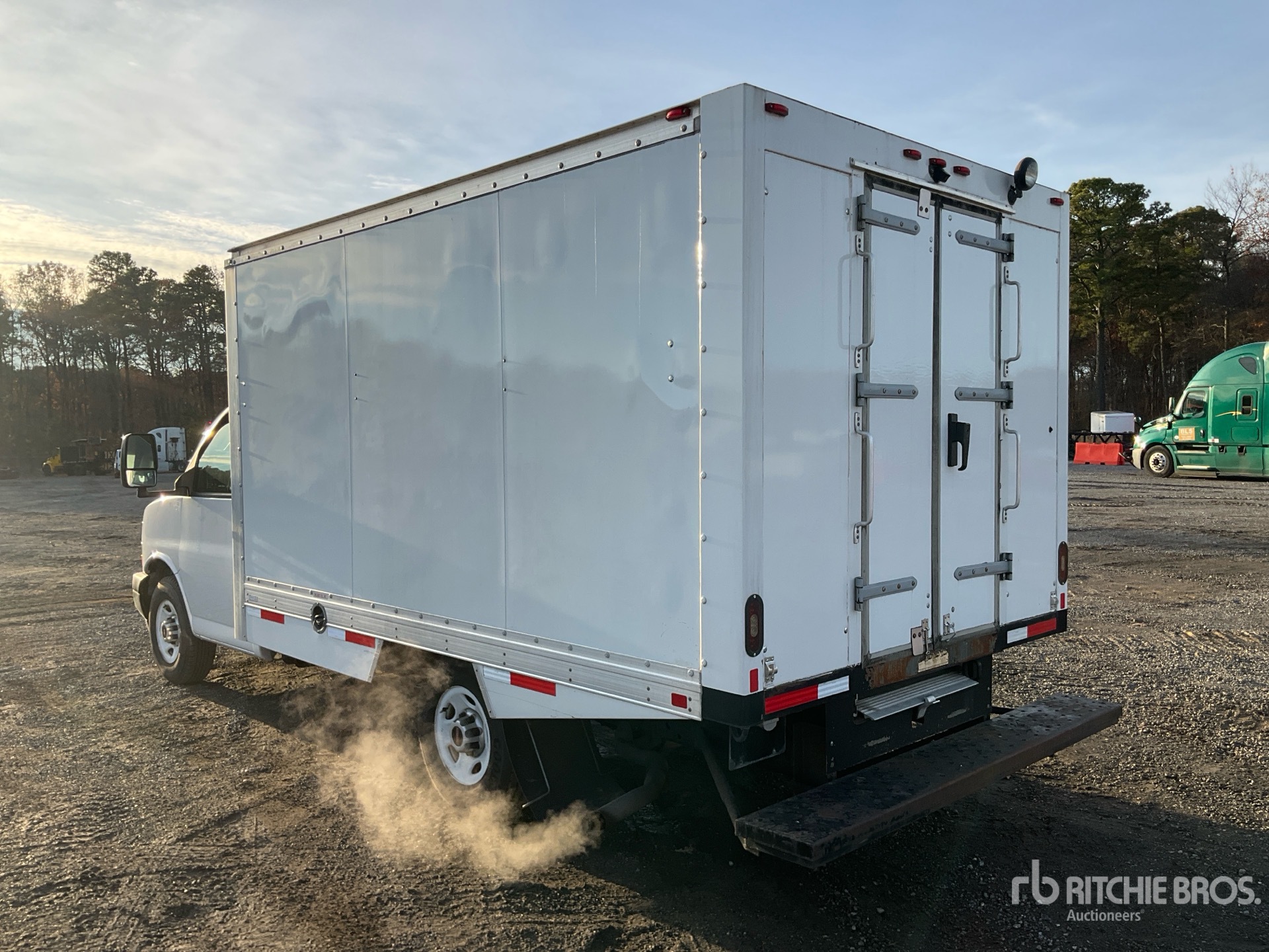 General Appearance with Picture, Left Rear Corner