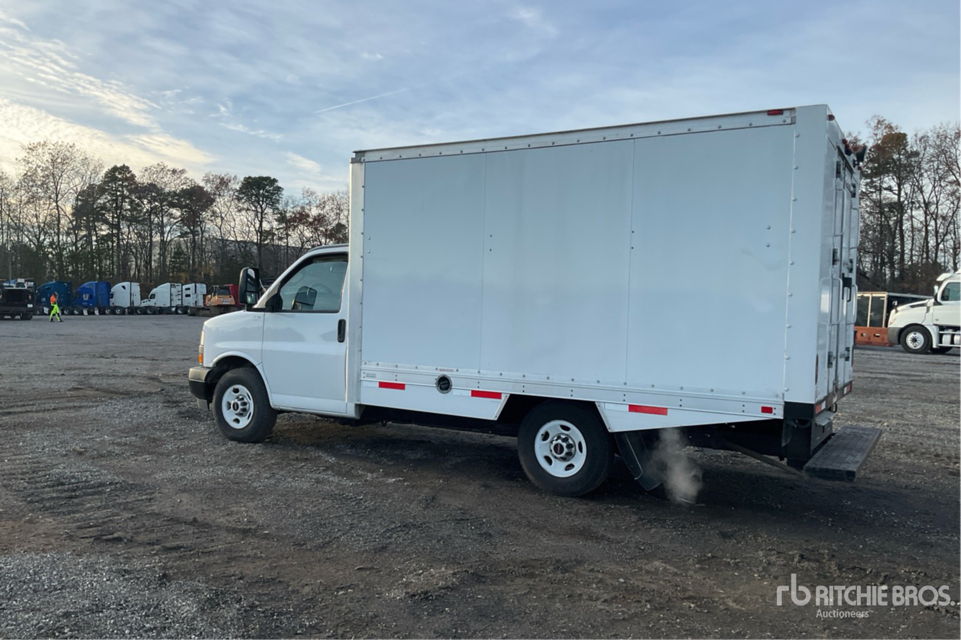 General Appearance with Picture, Left Rear Corner