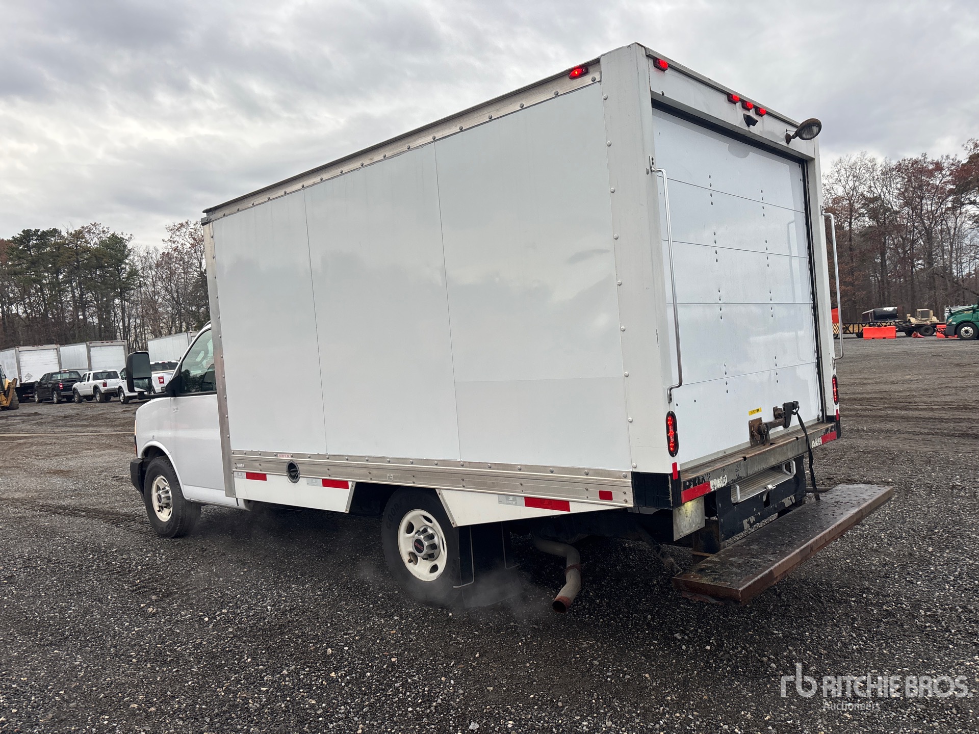 General Appearance with Picture, Left Rear Corner