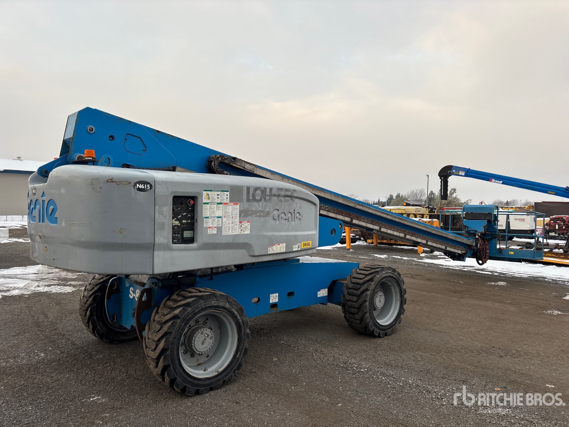 General Appearance with Imagen: esquina trasera derecha