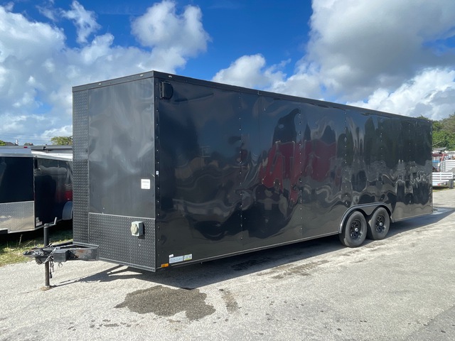 2023 Giddy UP 26 ft T/A Enclosed Trailer