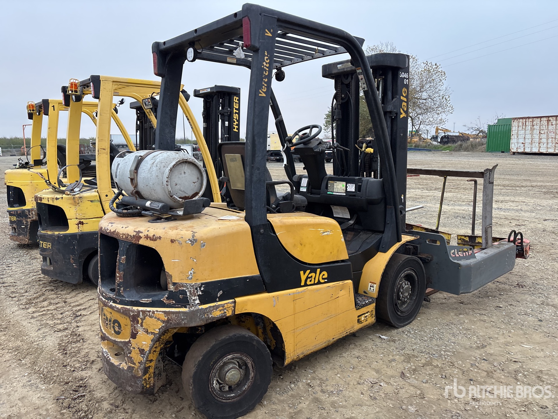 Aspect général with Image, coin arrière droit