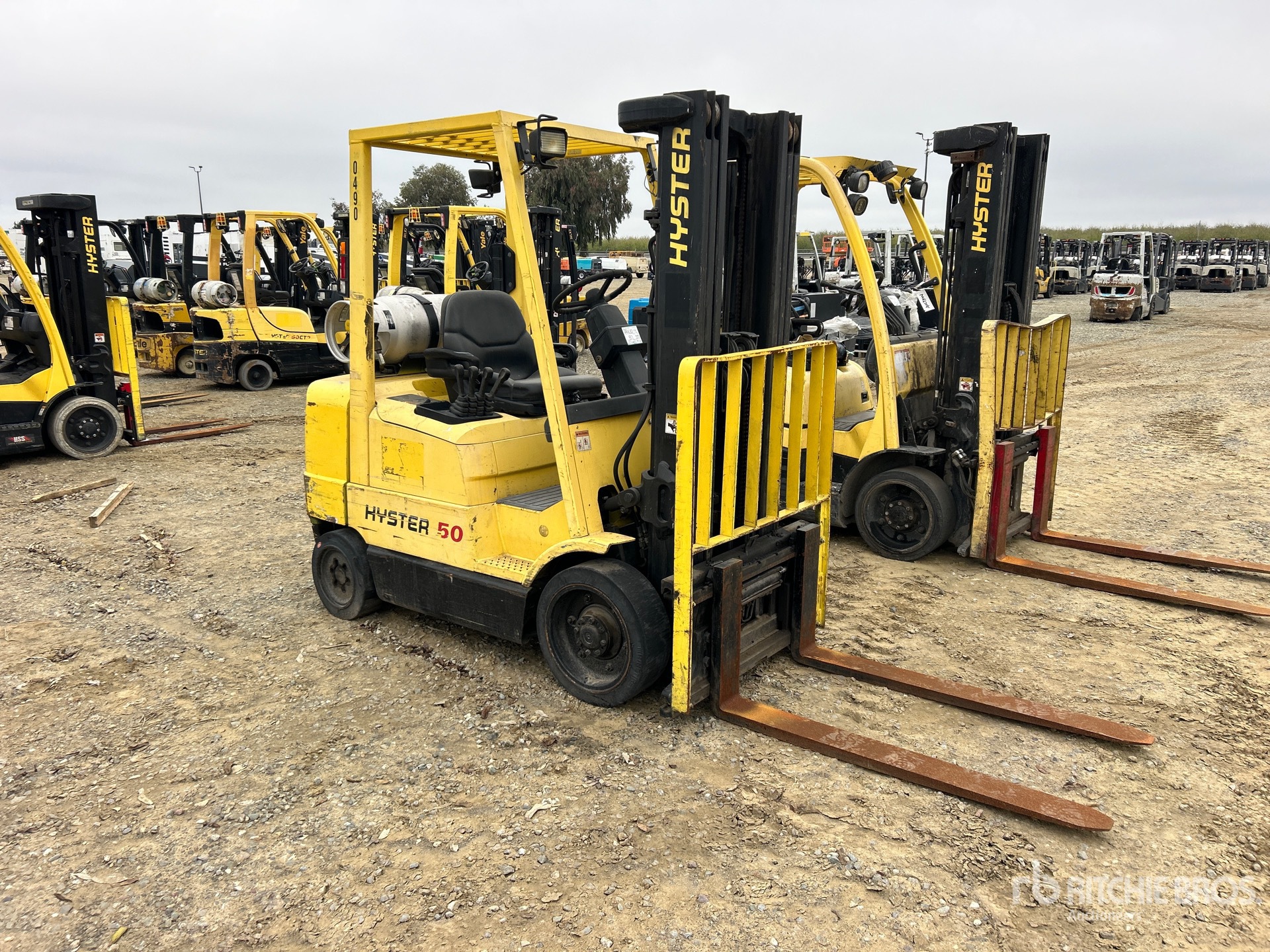 Aspect général with Image, coin avant droit