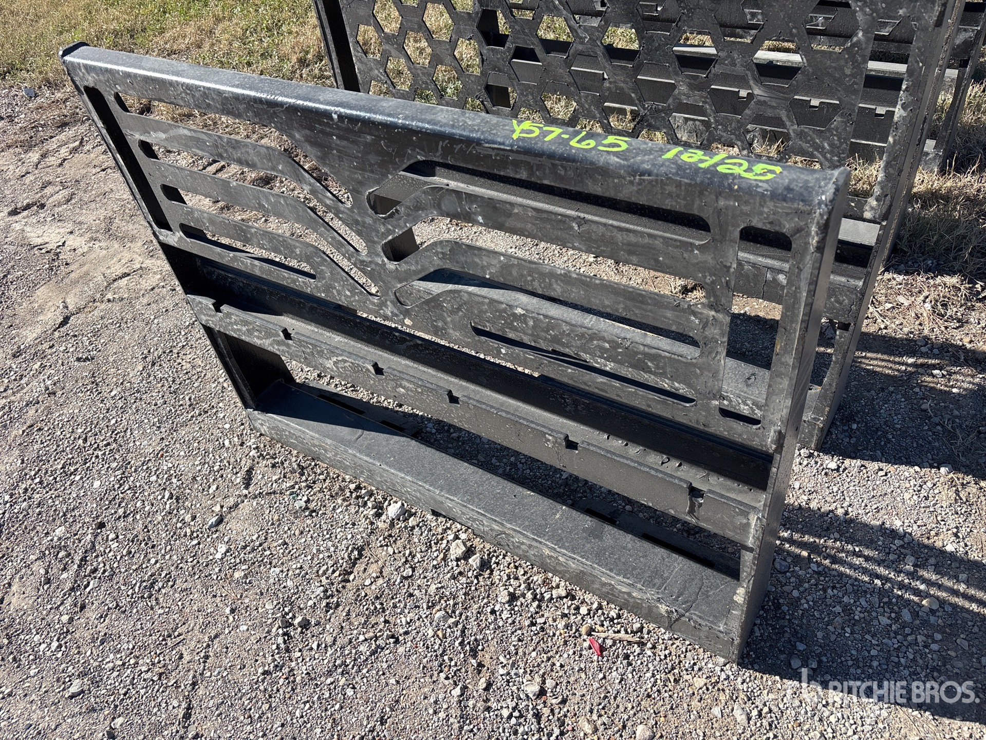 General Appearance with Image, coin avant gauche