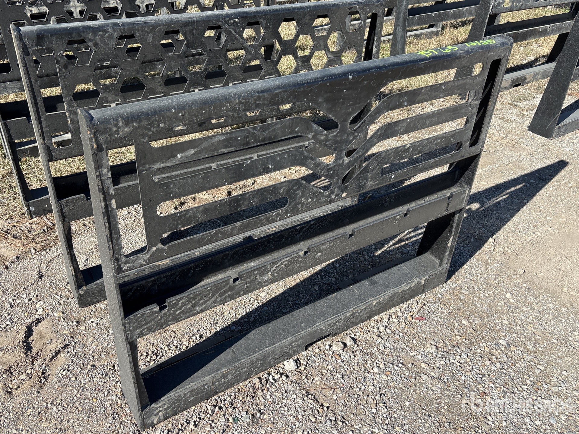 General Appearance with Image, coin avant droit