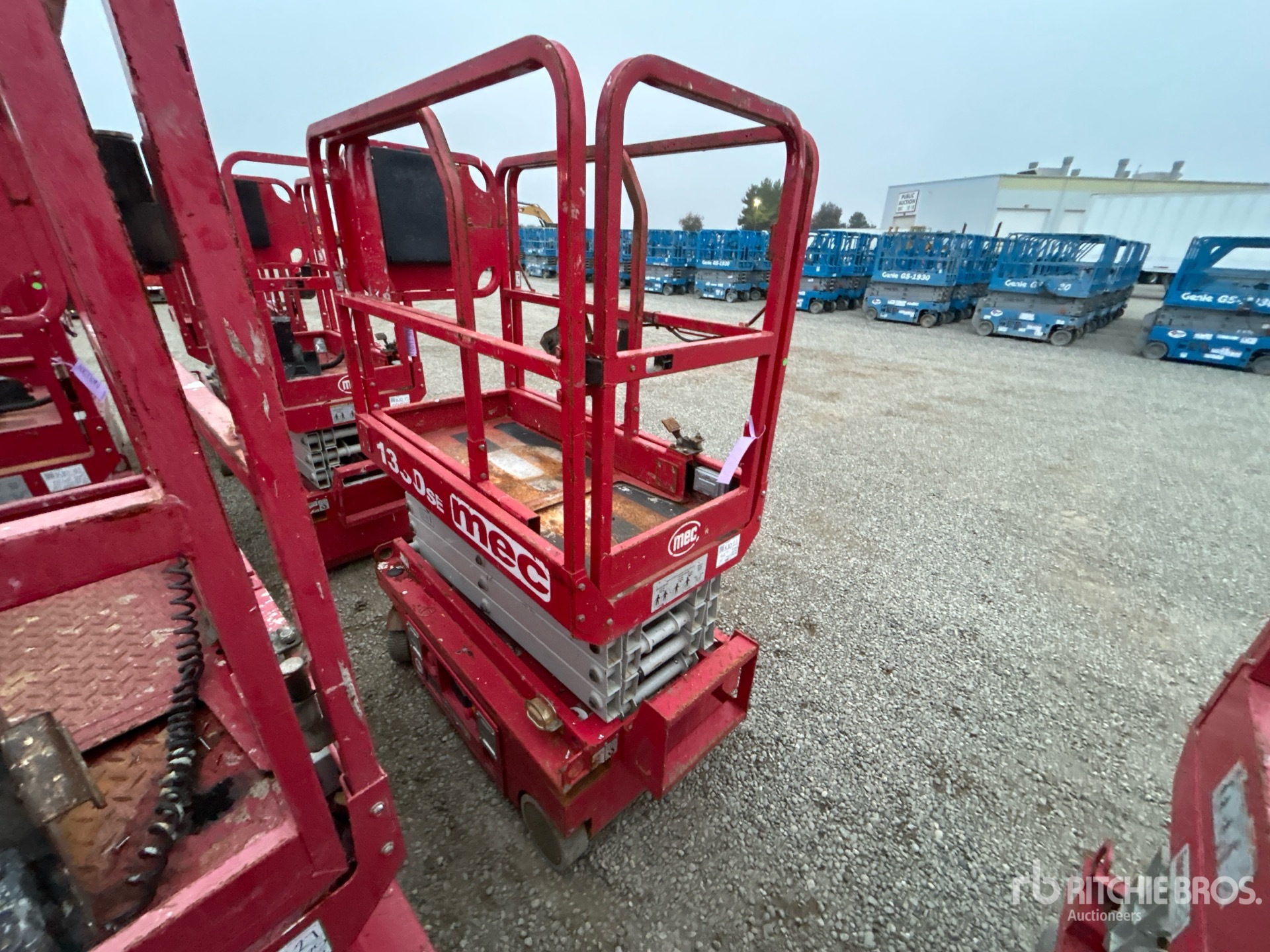 General Appearance with Imagen: esquina trasera izquierda