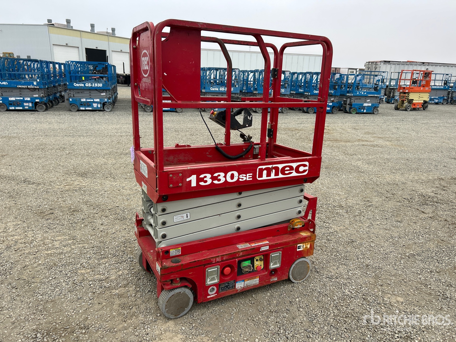 General Appearance with Featured Photo