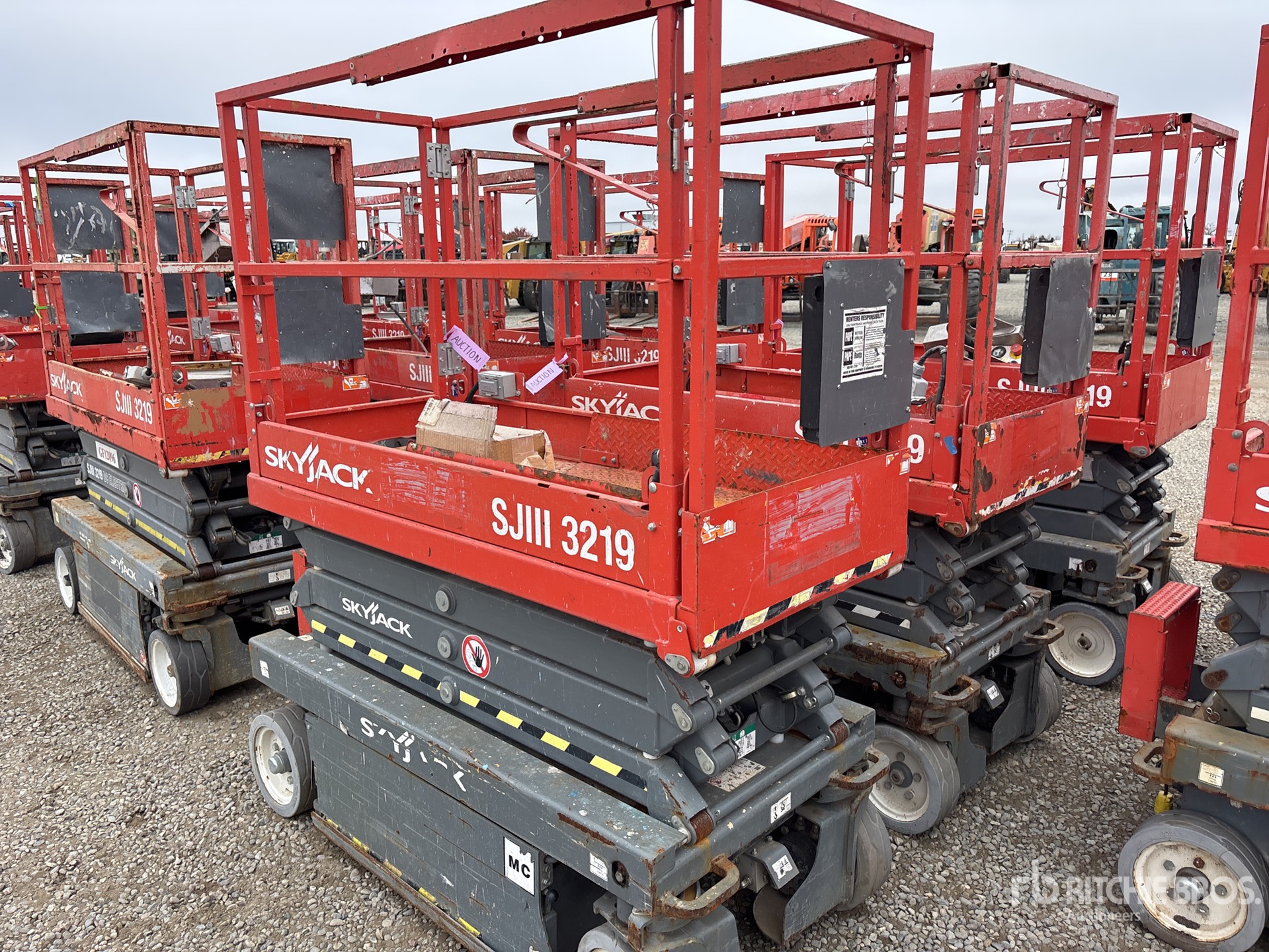 General Appearance with Imagen: esquina trasera izquierda